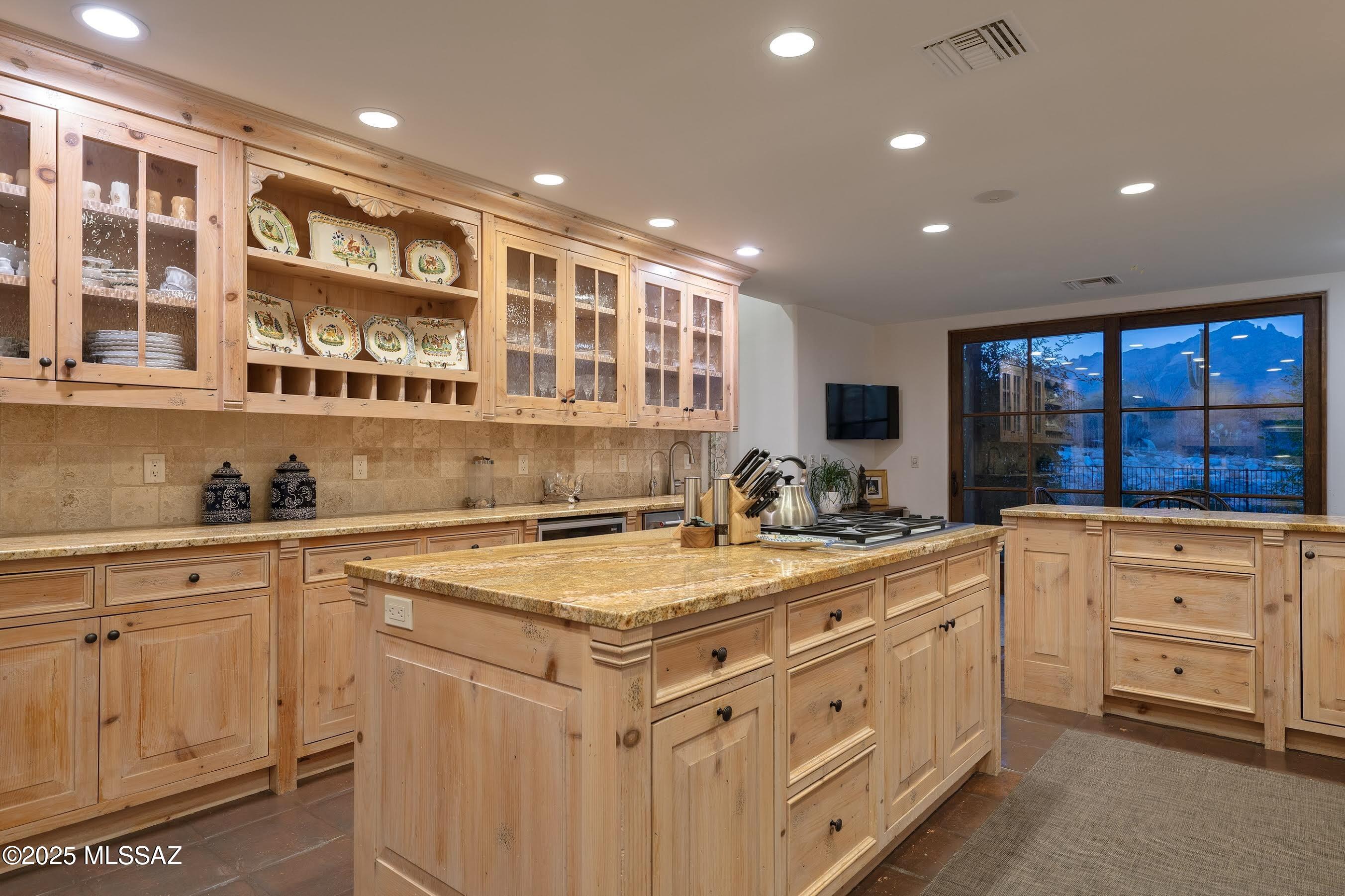 3616 E Placita Lindura