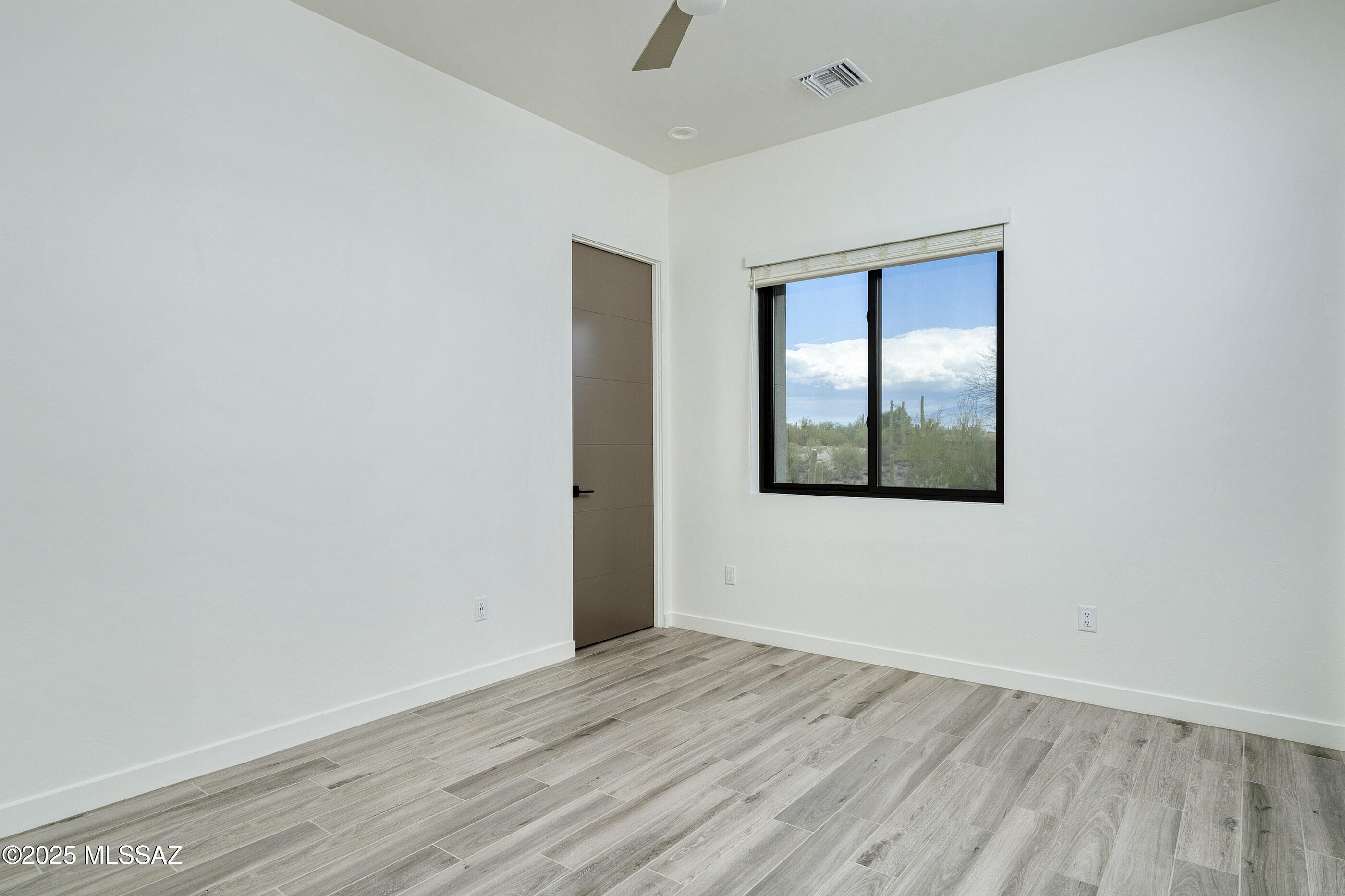 3232 E Camino Boscaje Escondido