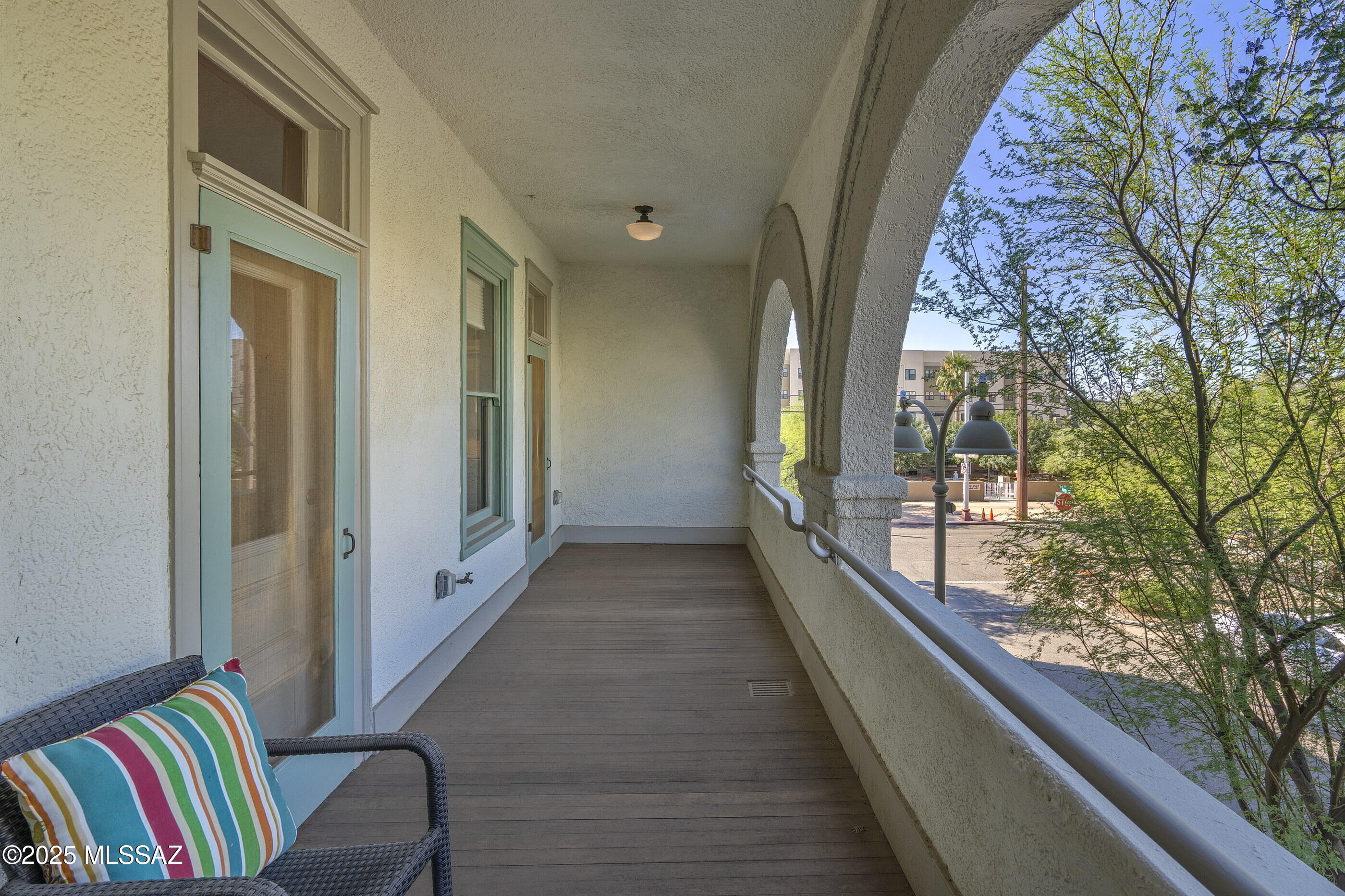 343 S Scott Avenue Unit: 3