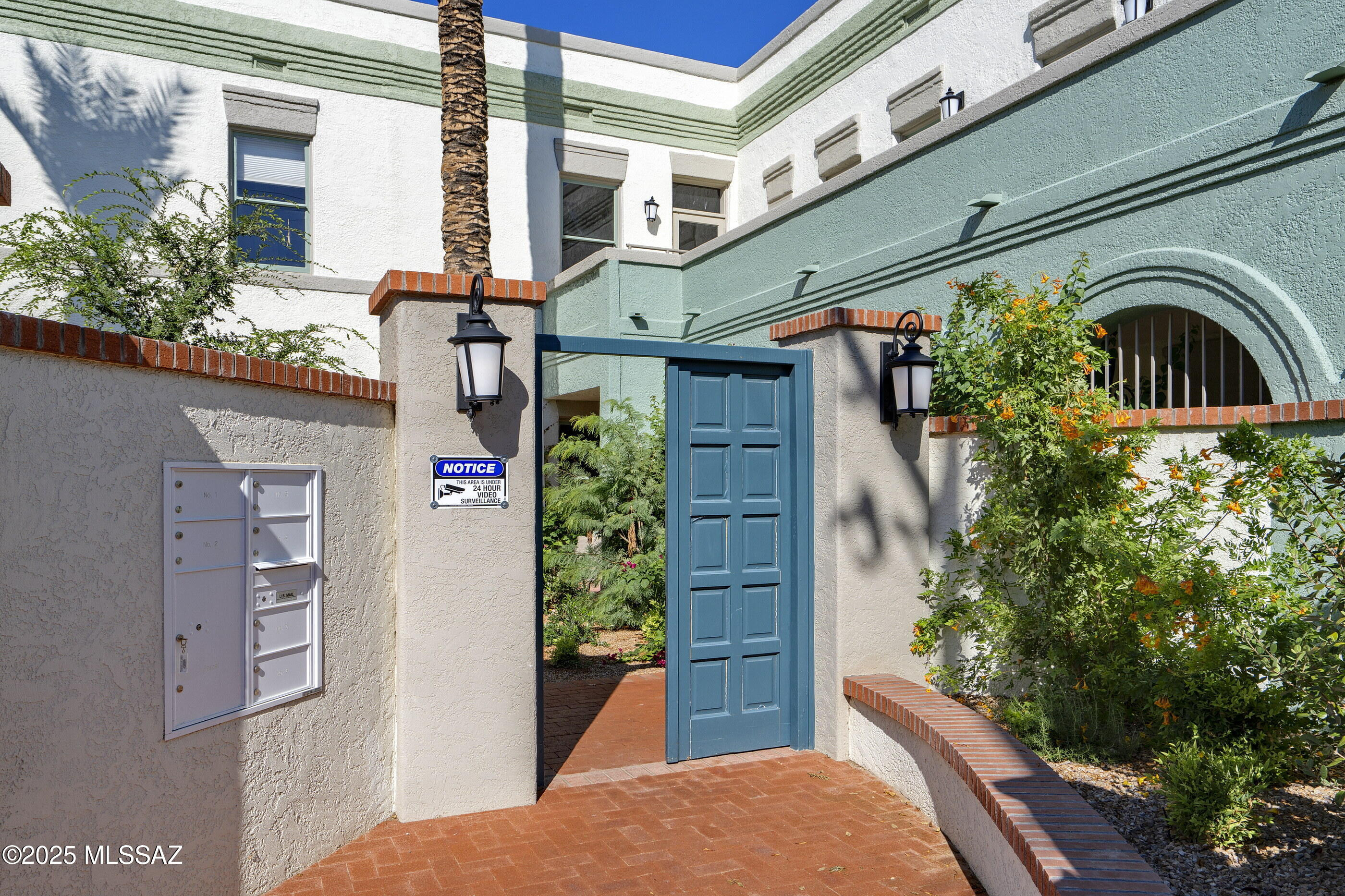 343 S Scott Avenue Unit: 3