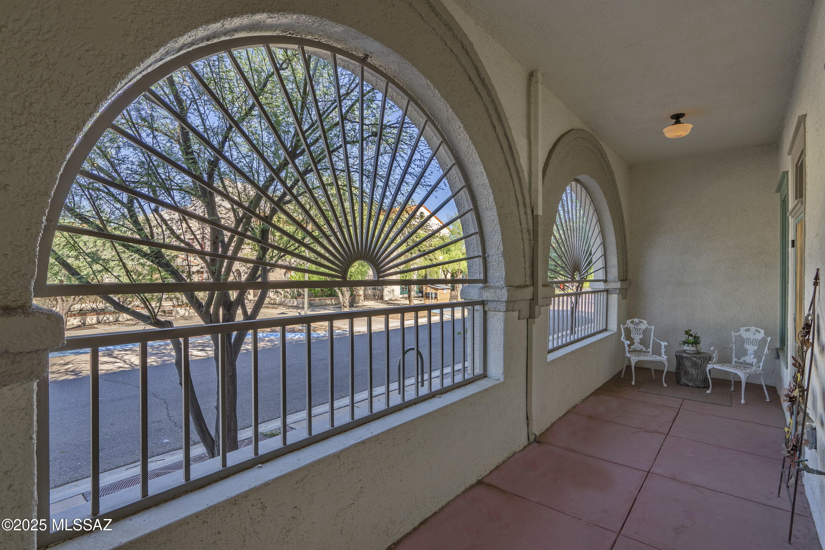 343 S Scott Avenue Unit: 3