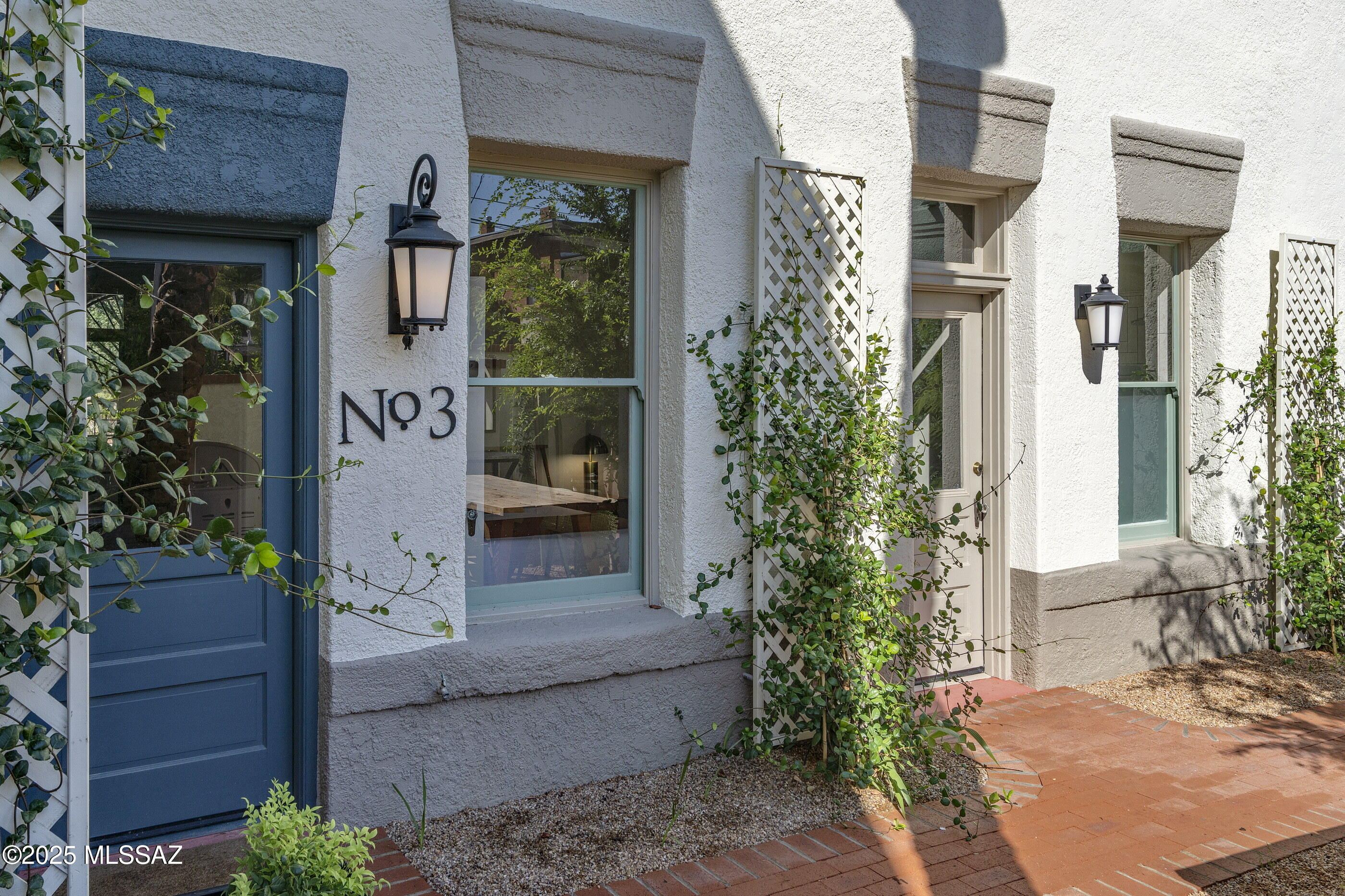 343 S Scott Avenue Unit: 3