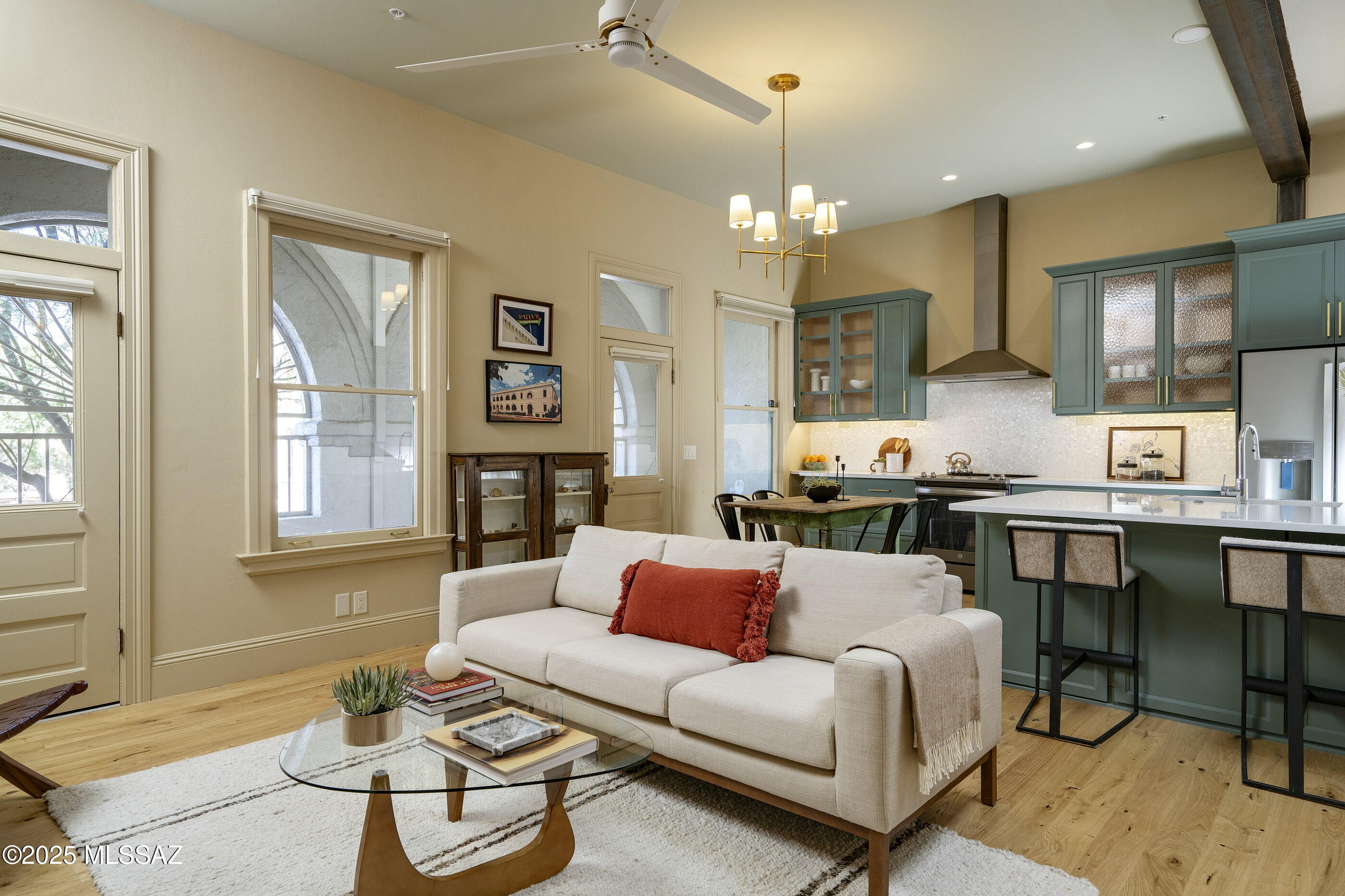 343 S Scott Avenue Unit: 3