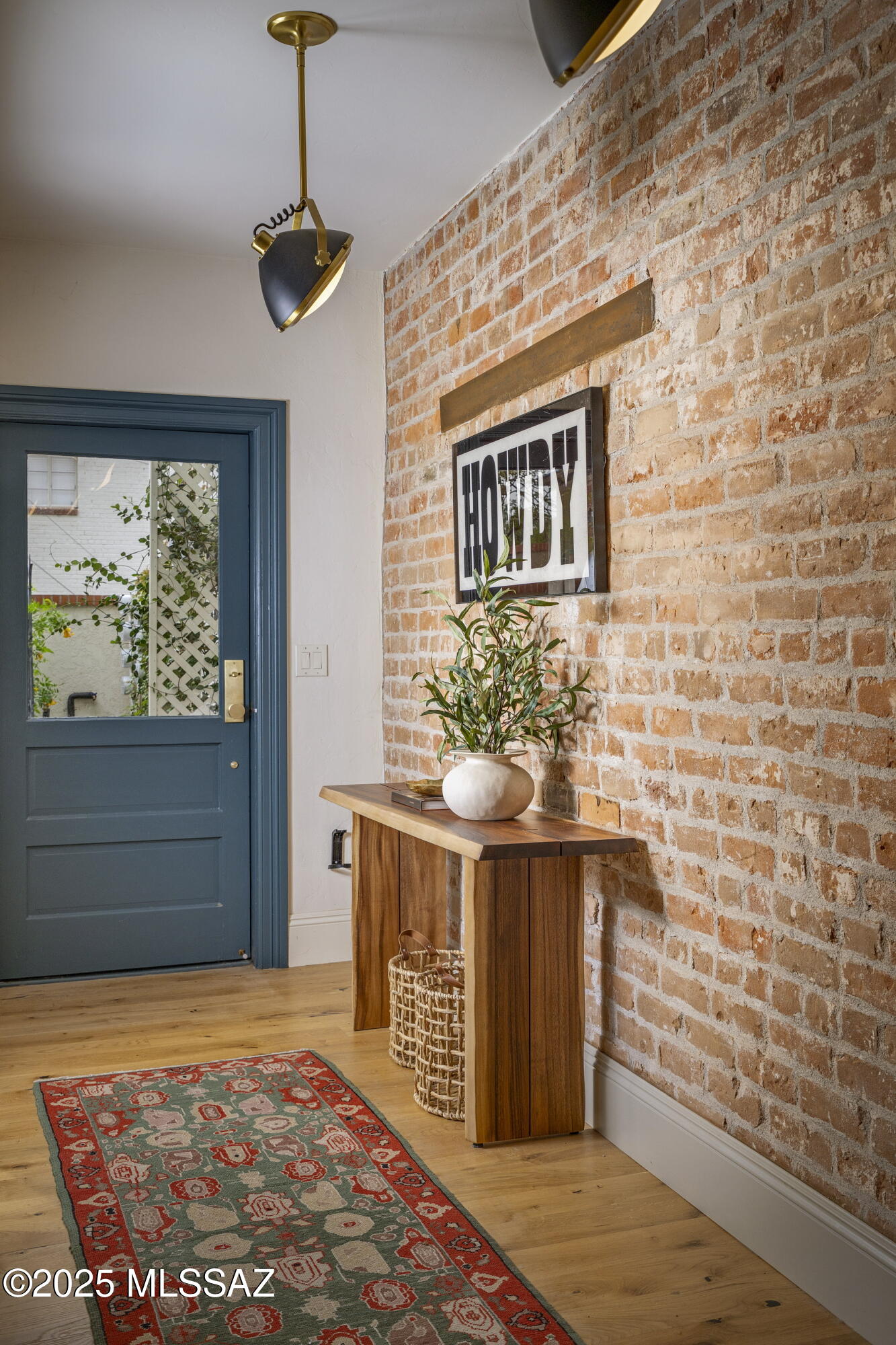 343 S Scott Avenue Unit: 3