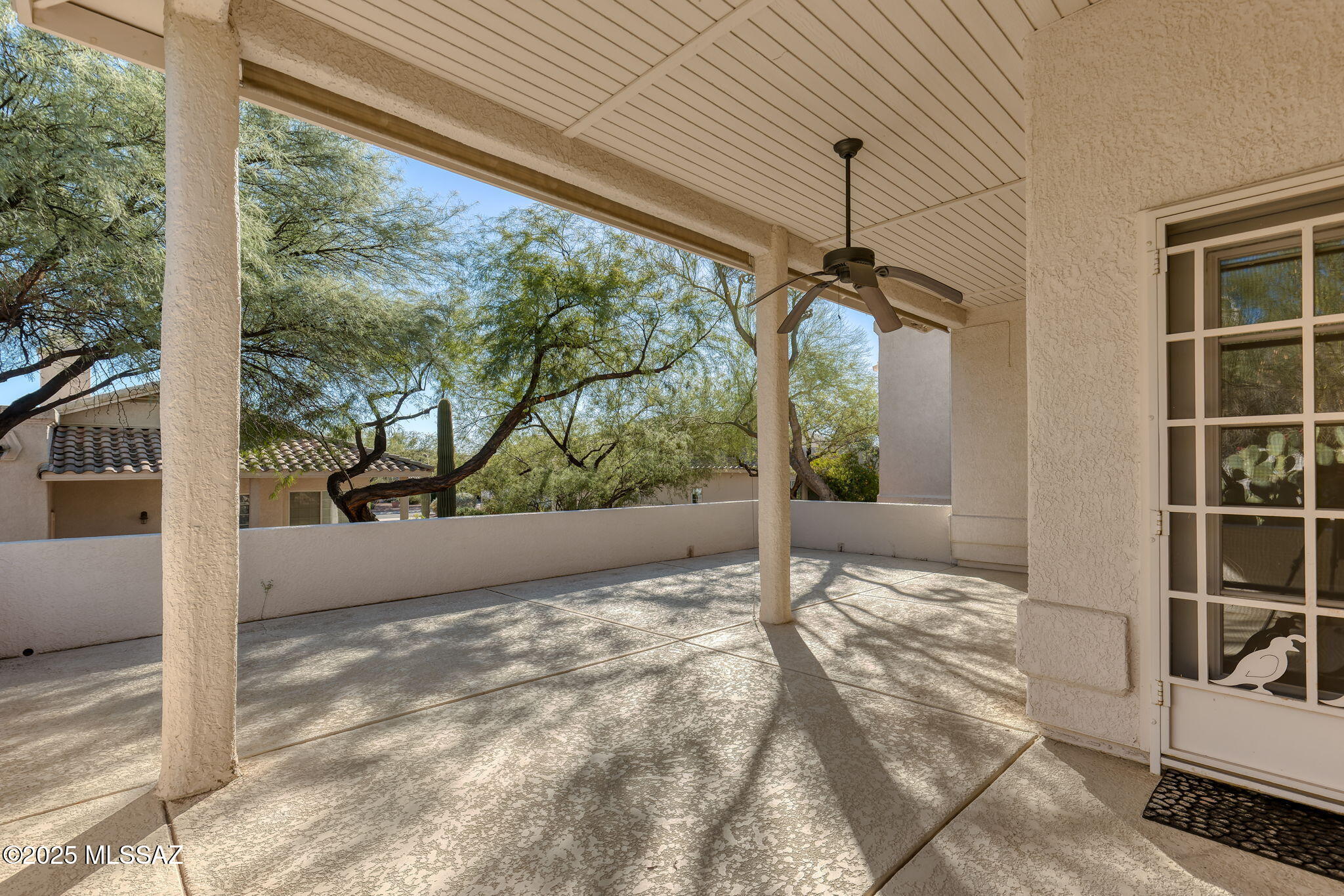 1427 W Cathedral Way