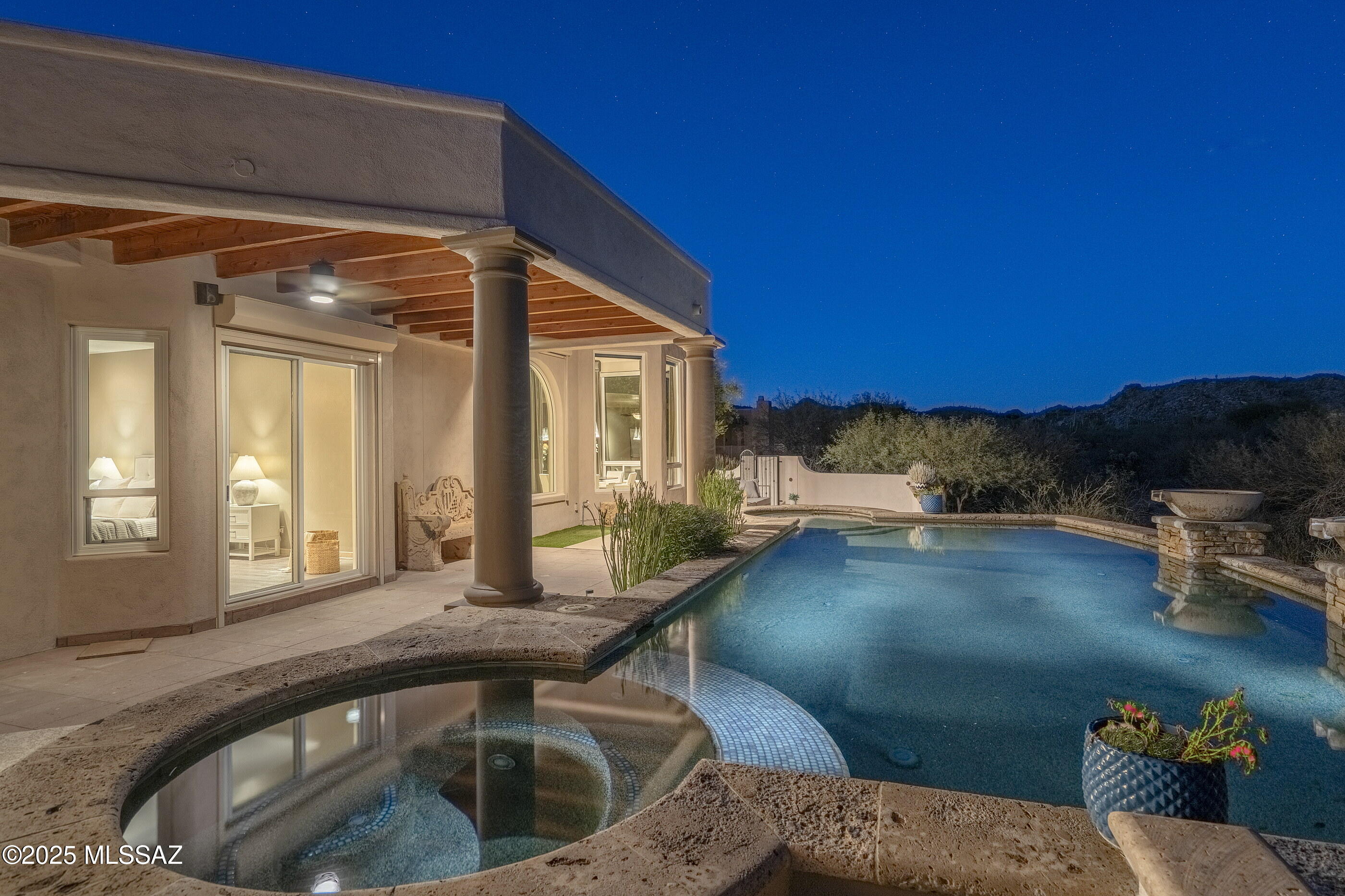 13914 N Bowcreek Springs Place