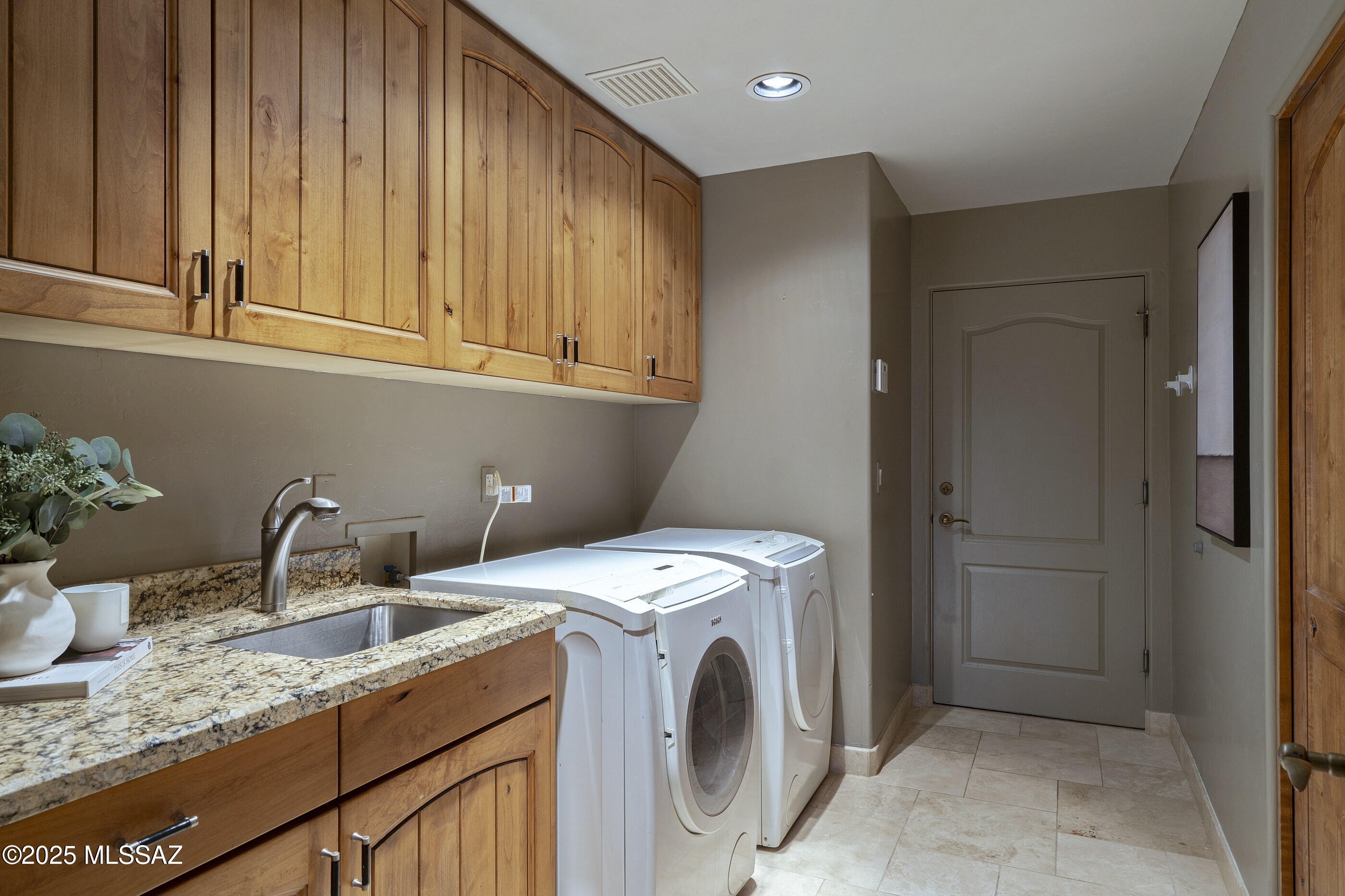 13914 N Bowcreek Springs Place