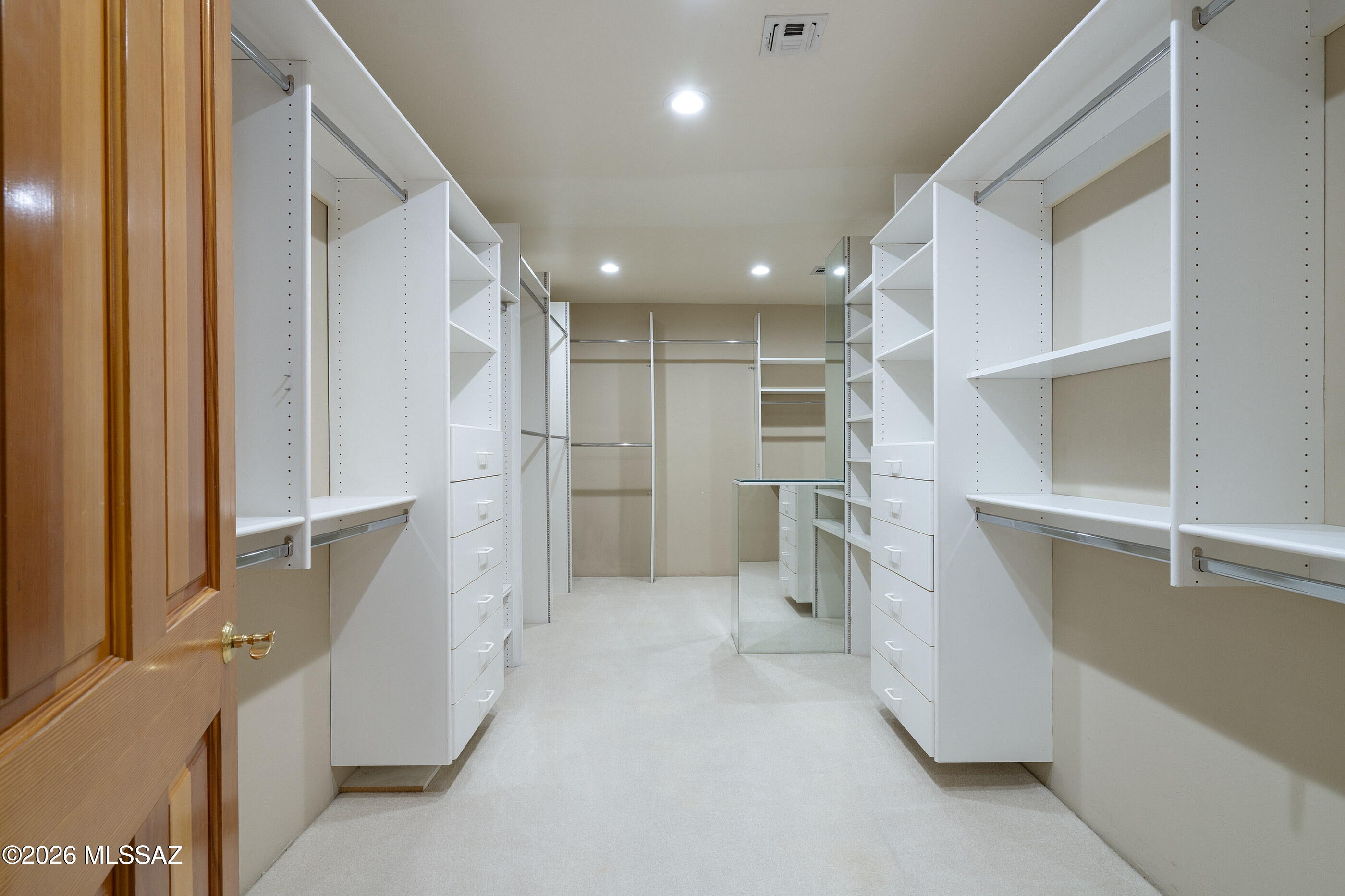 6872 E Desert Wind Court