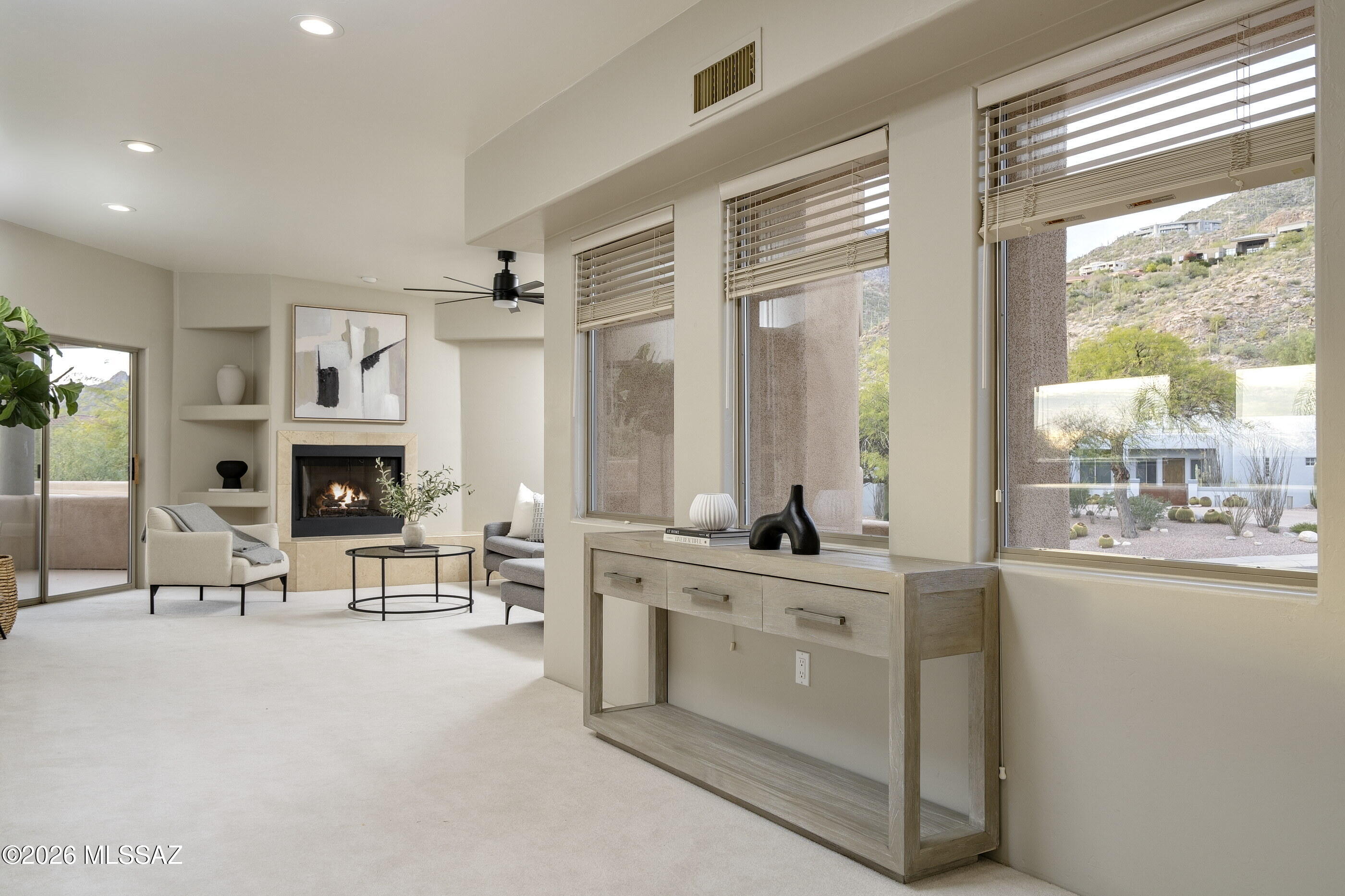 6872 E Desert Wind Court