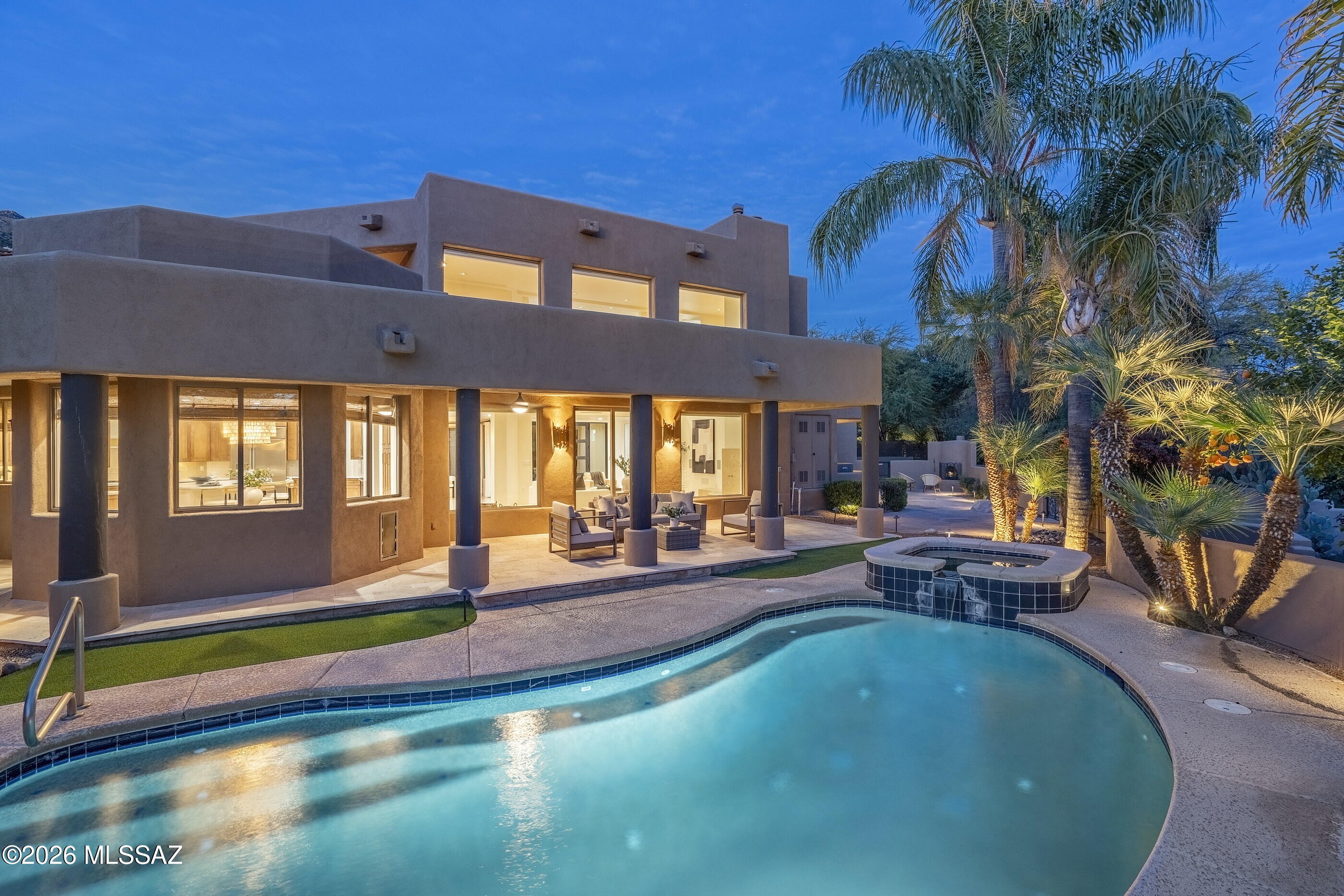 6872 E Desert Wind Court