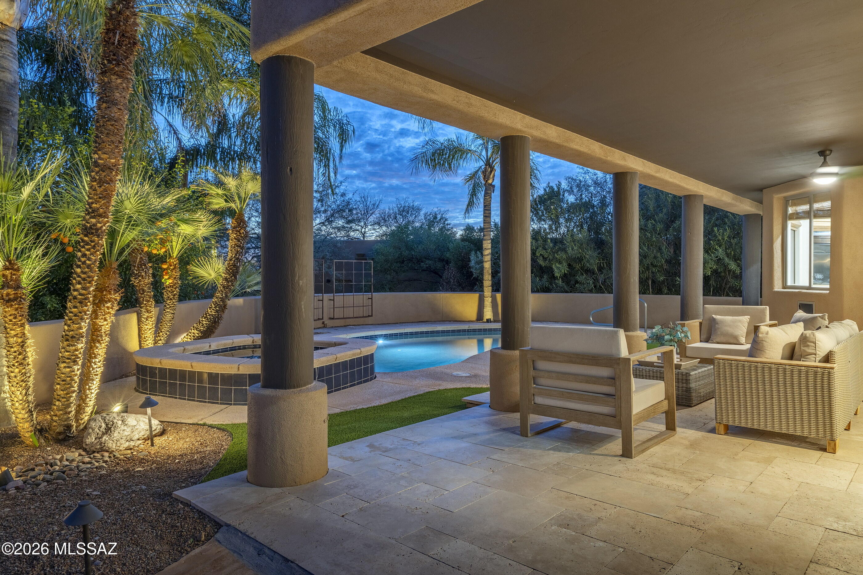 6872 E Desert Wind Court