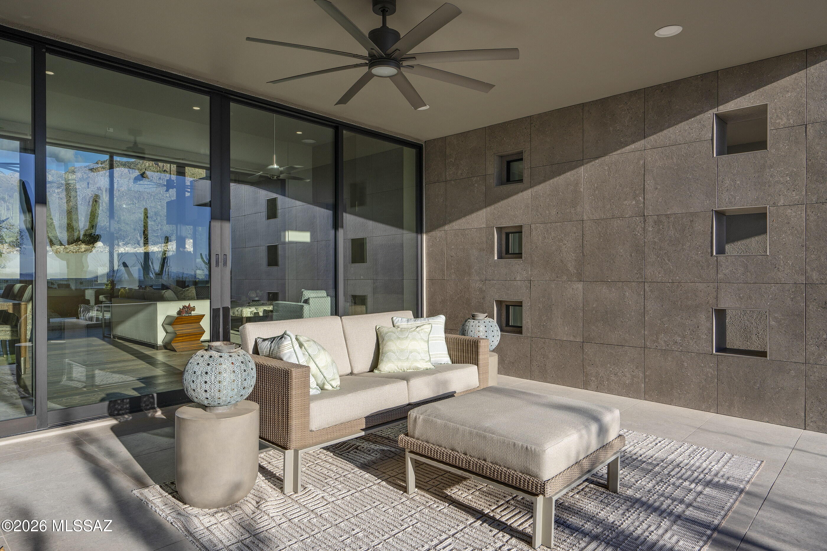 2126 E Desert Garden Drive