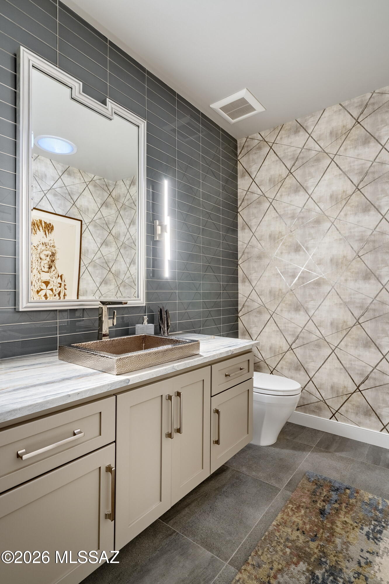 2126 E Desert Garden Drive