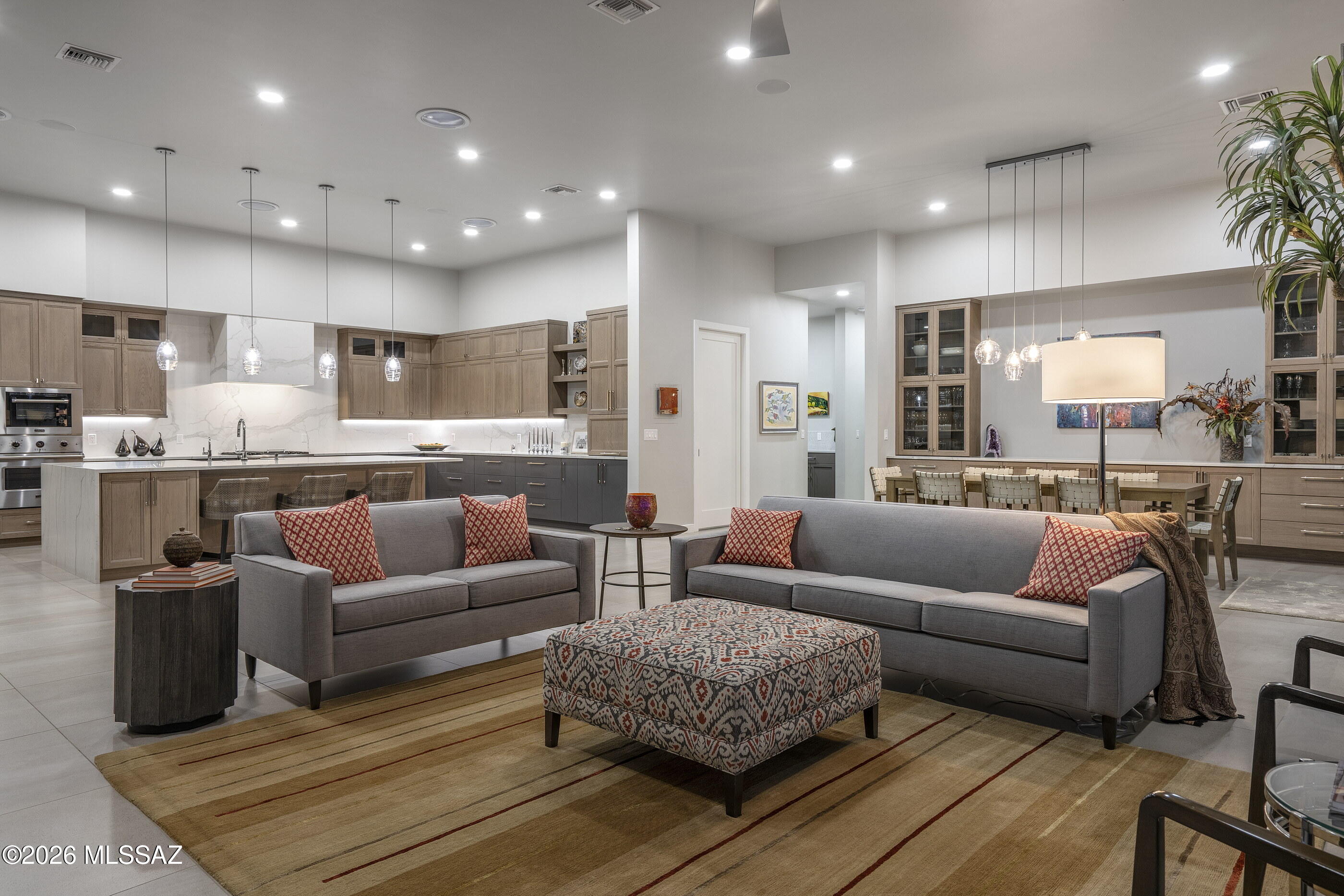 2126 E Desert Garden Drive