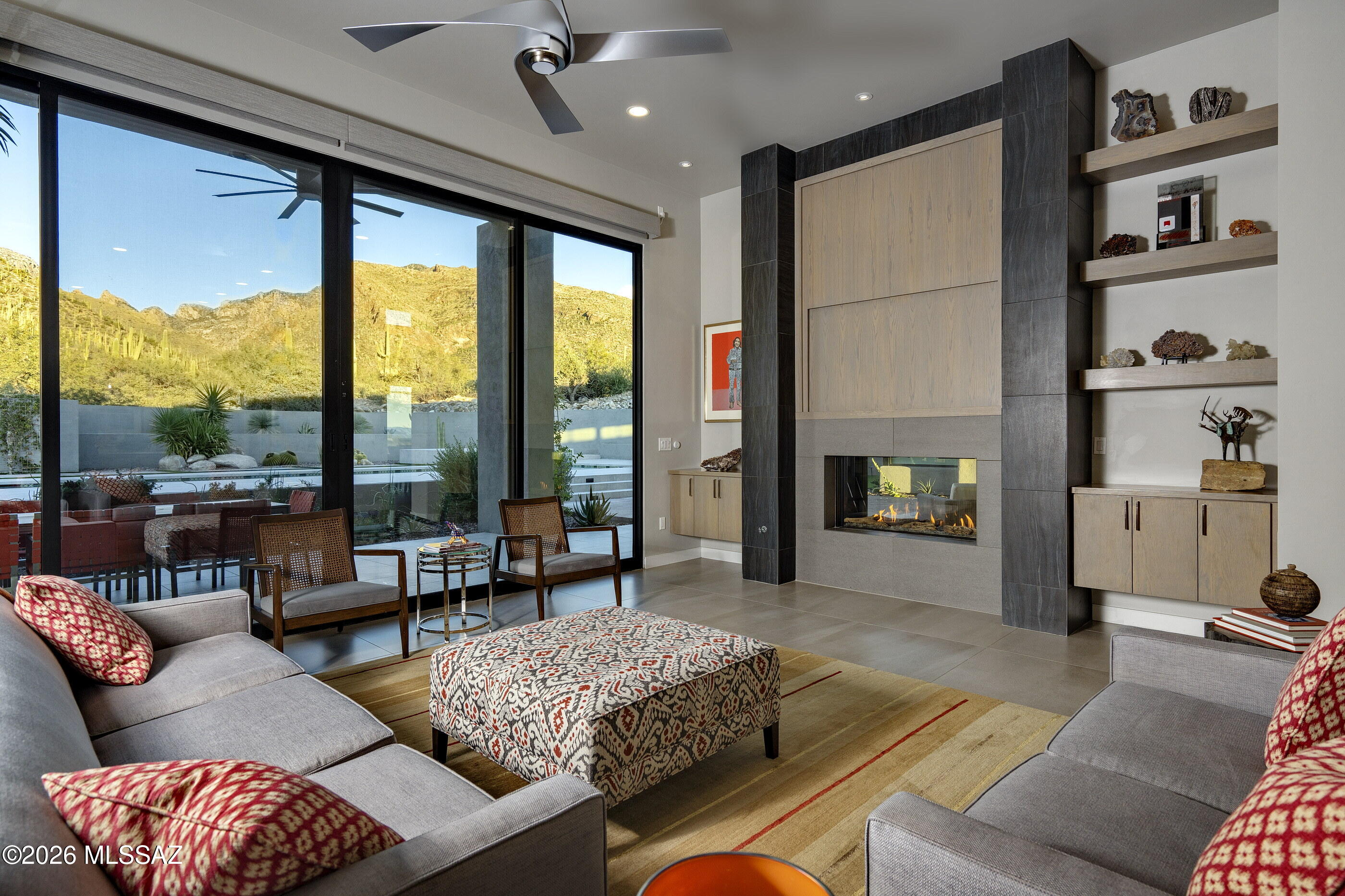 2126 E Desert Garden Drive