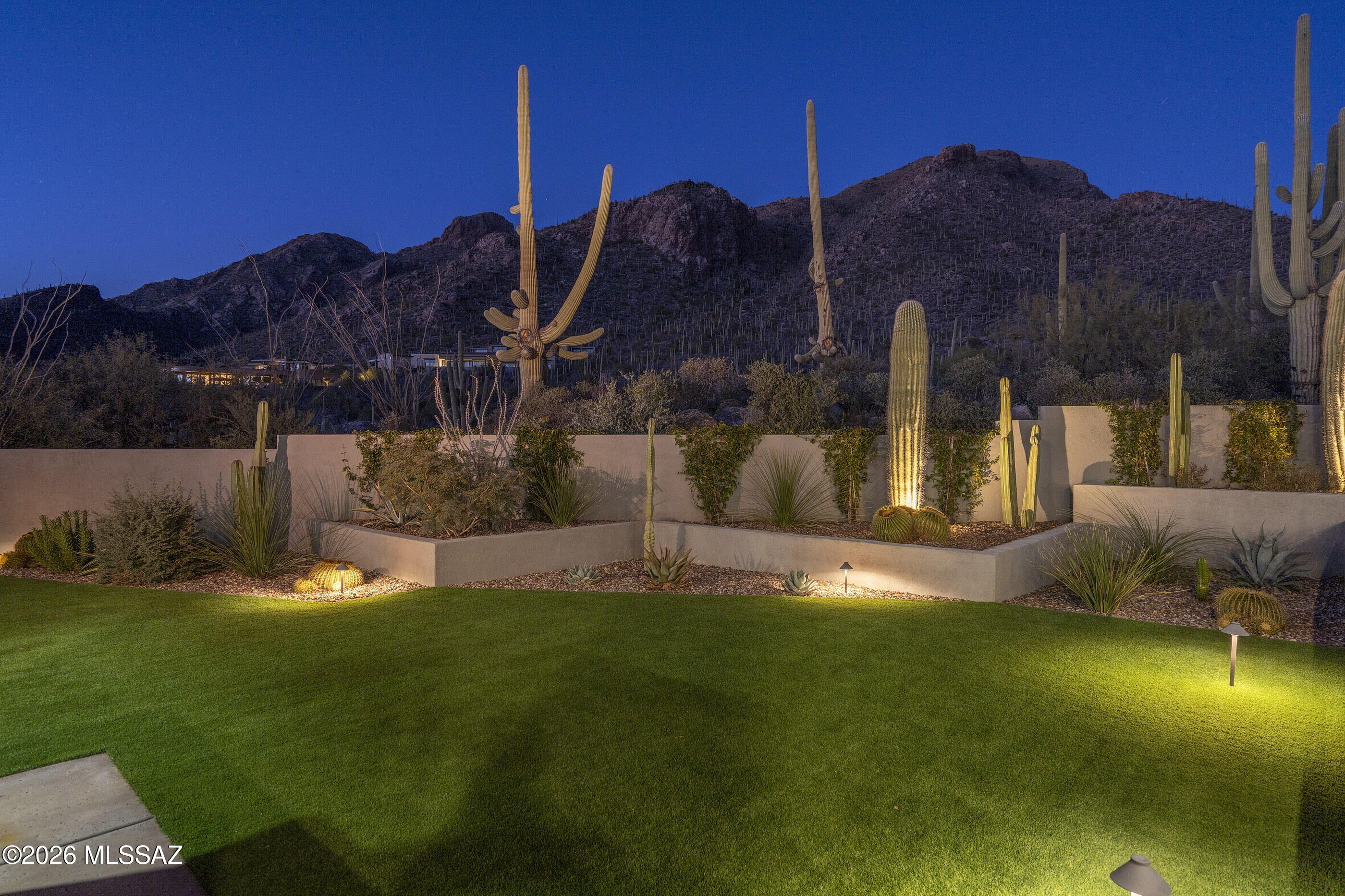 2126 E Desert Garden Drive