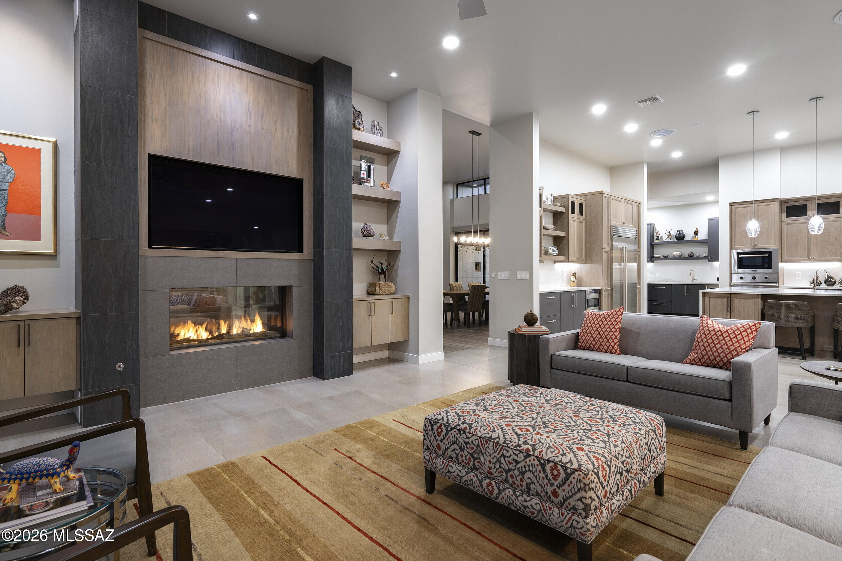 2126 E Desert Garden Drive