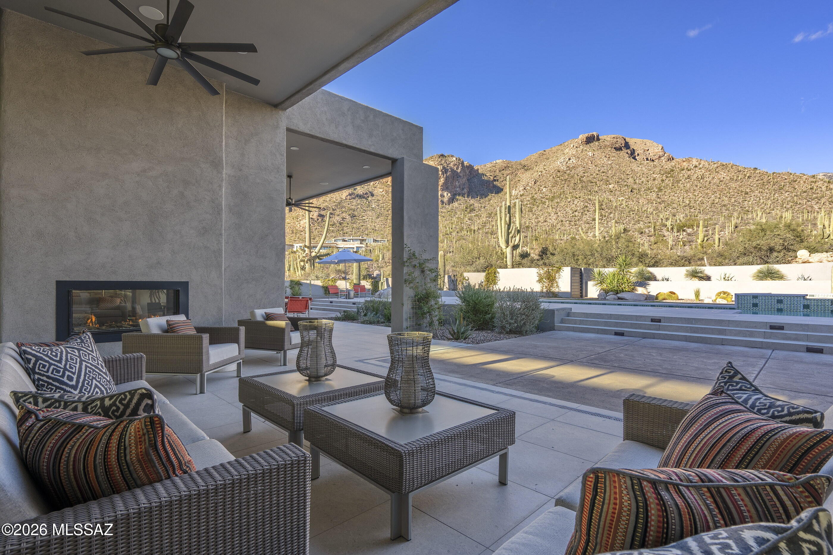 2126 E Desert Garden Drive