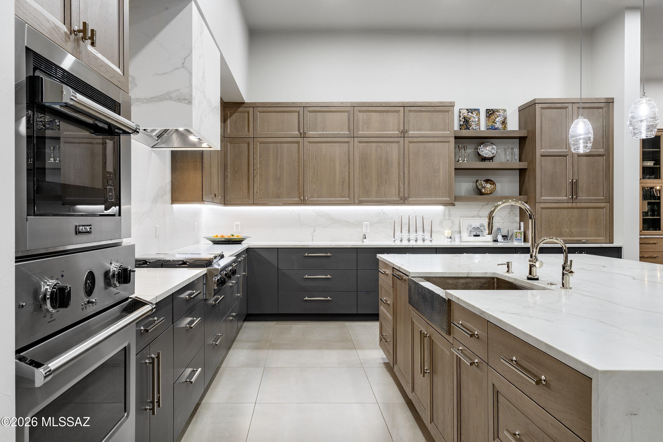 2126 E Desert Garden Drive