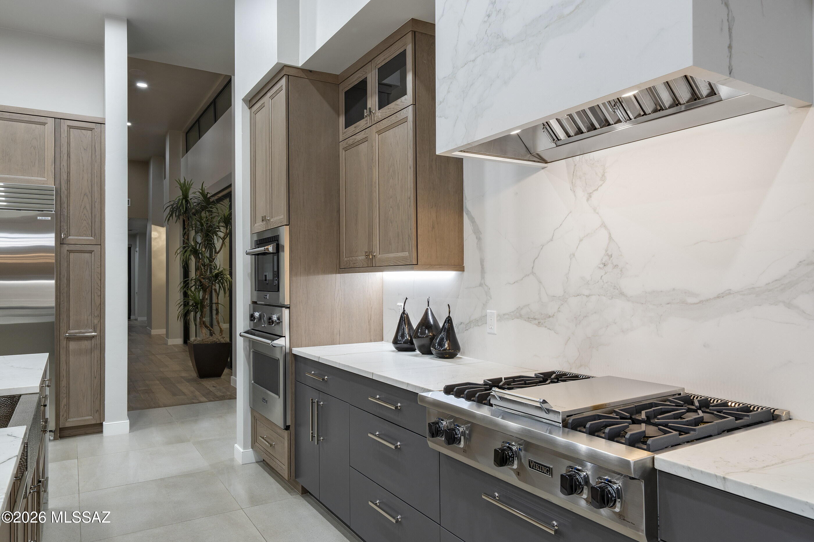 2126 E Desert Garden Drive