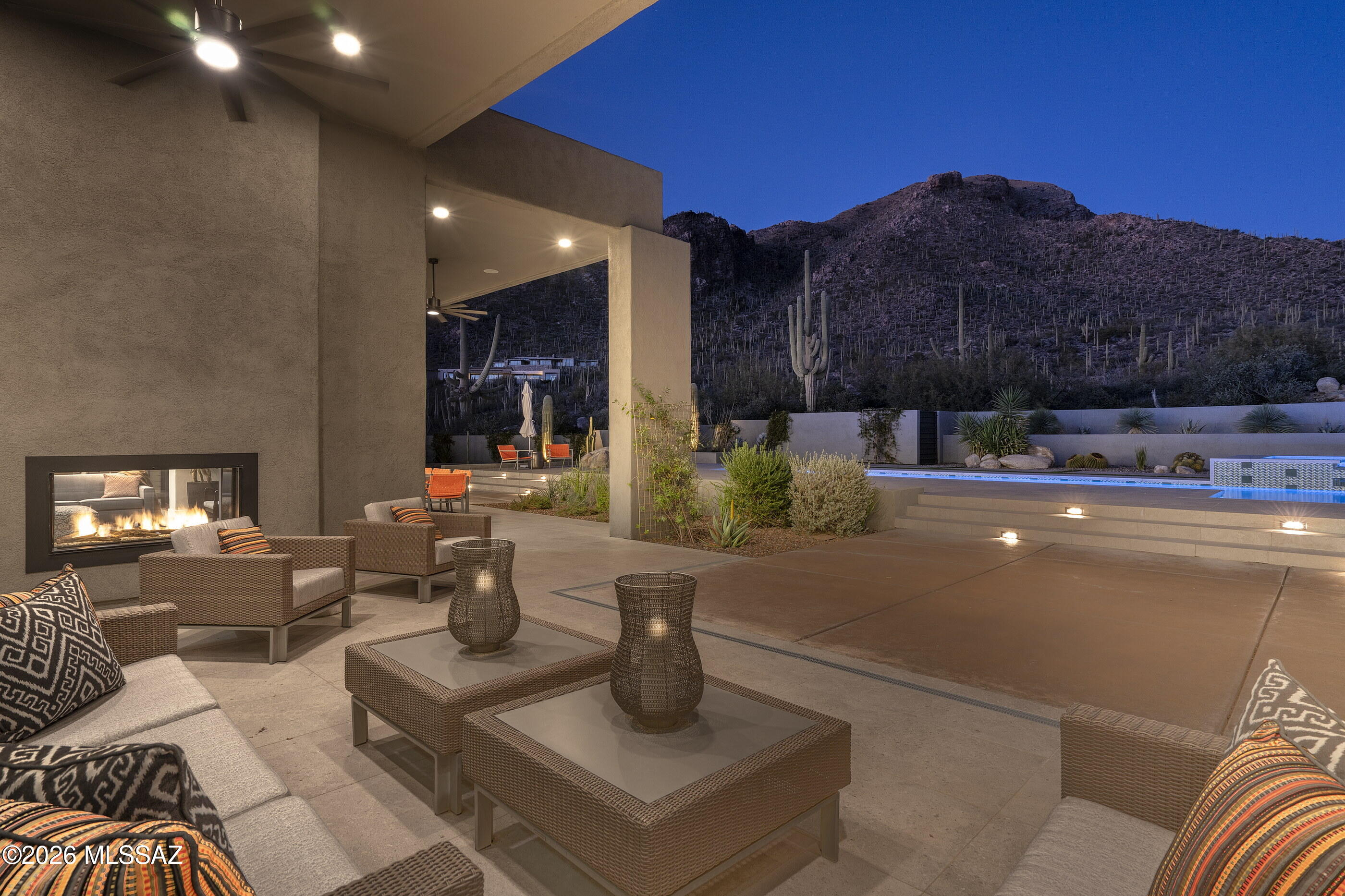 2126 E Desert Garden Drive