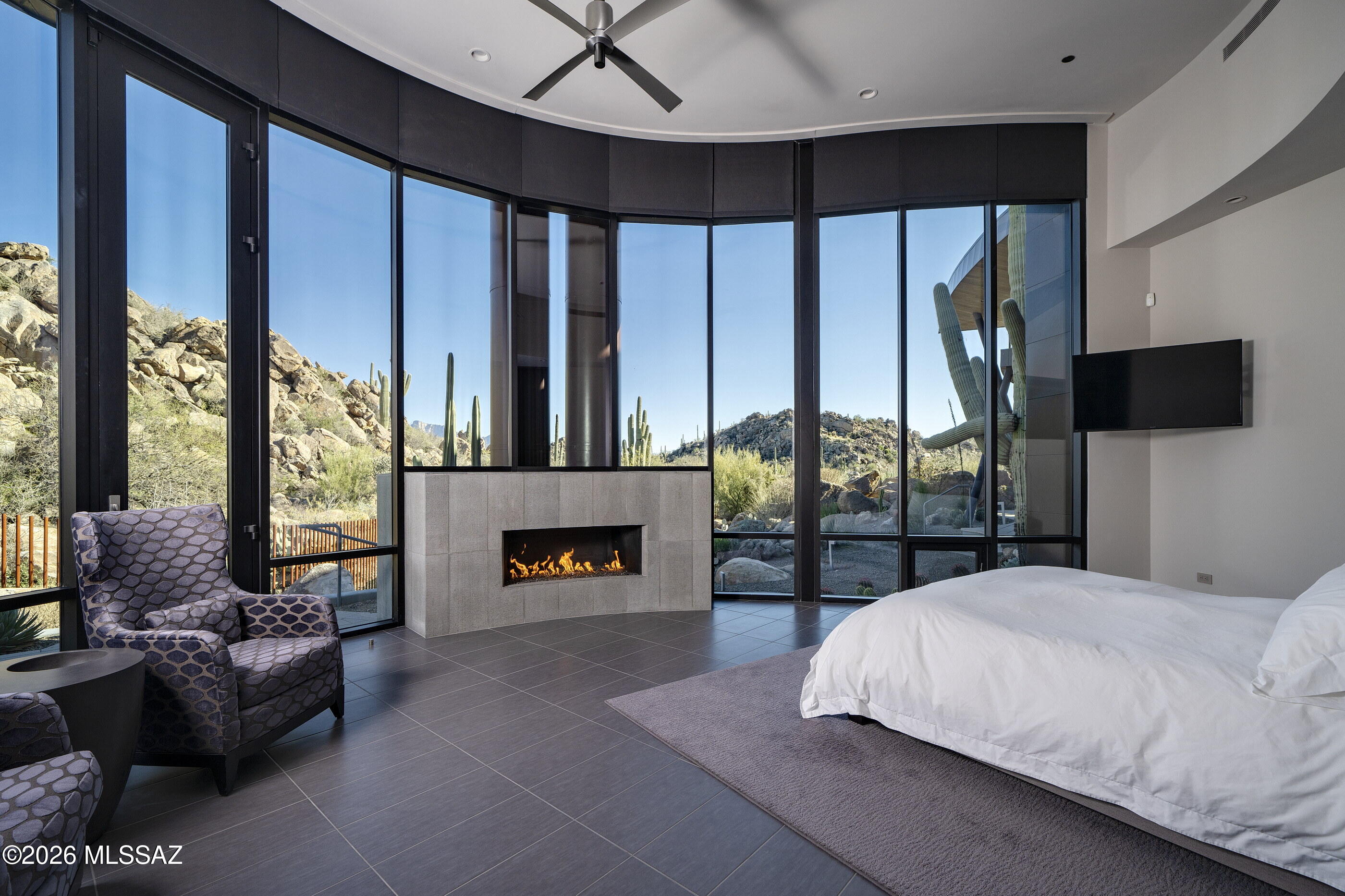 1470 W Tortolita Mountain Circle