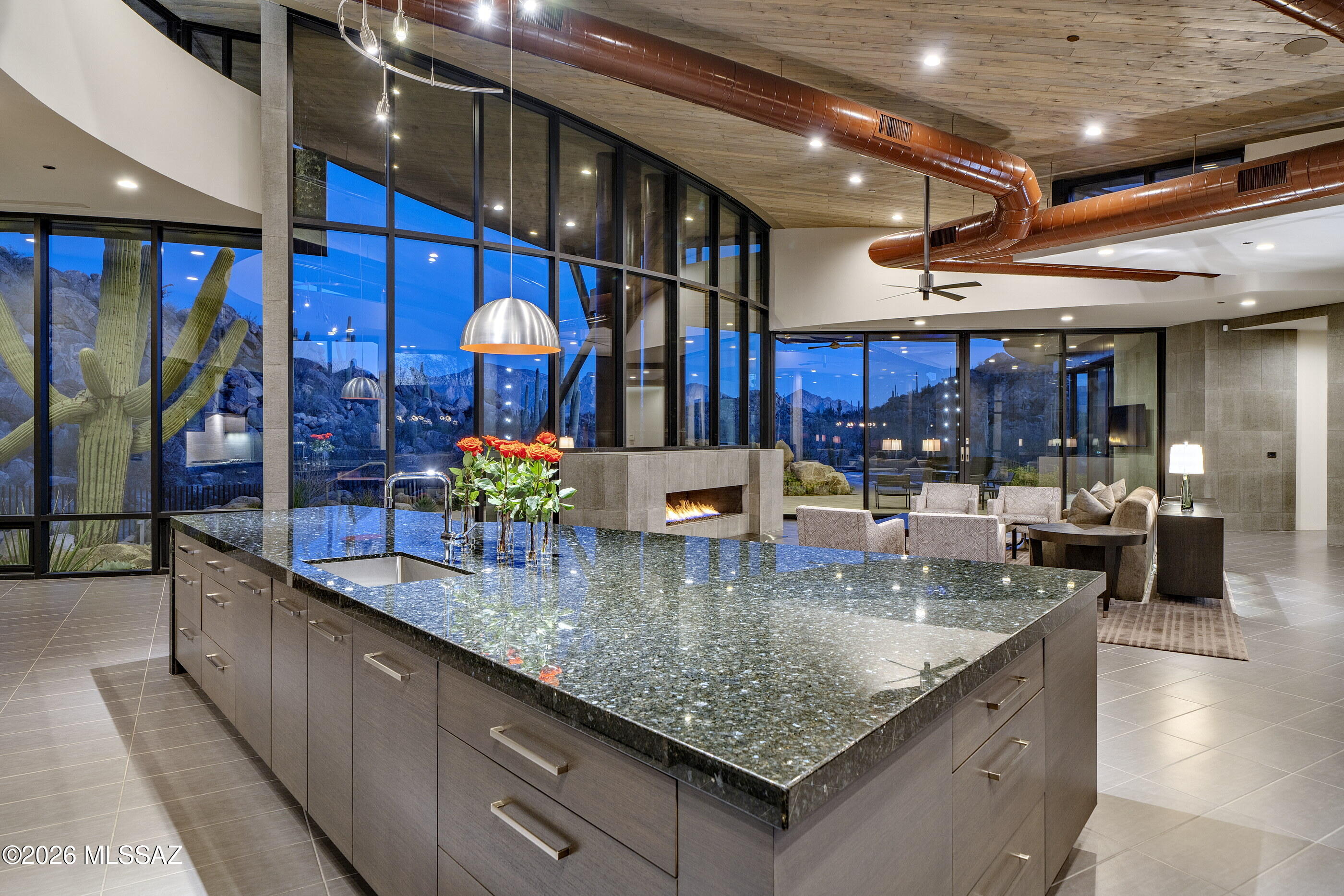 1470 W Tortolita Mountain Circle