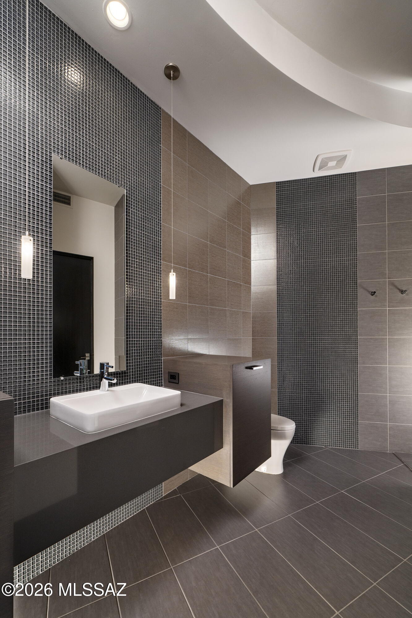 1470 W Tortolita Mountain Circle