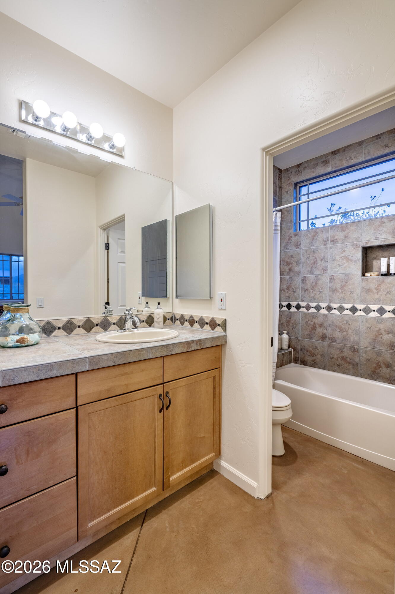 4955 E Garrison Court