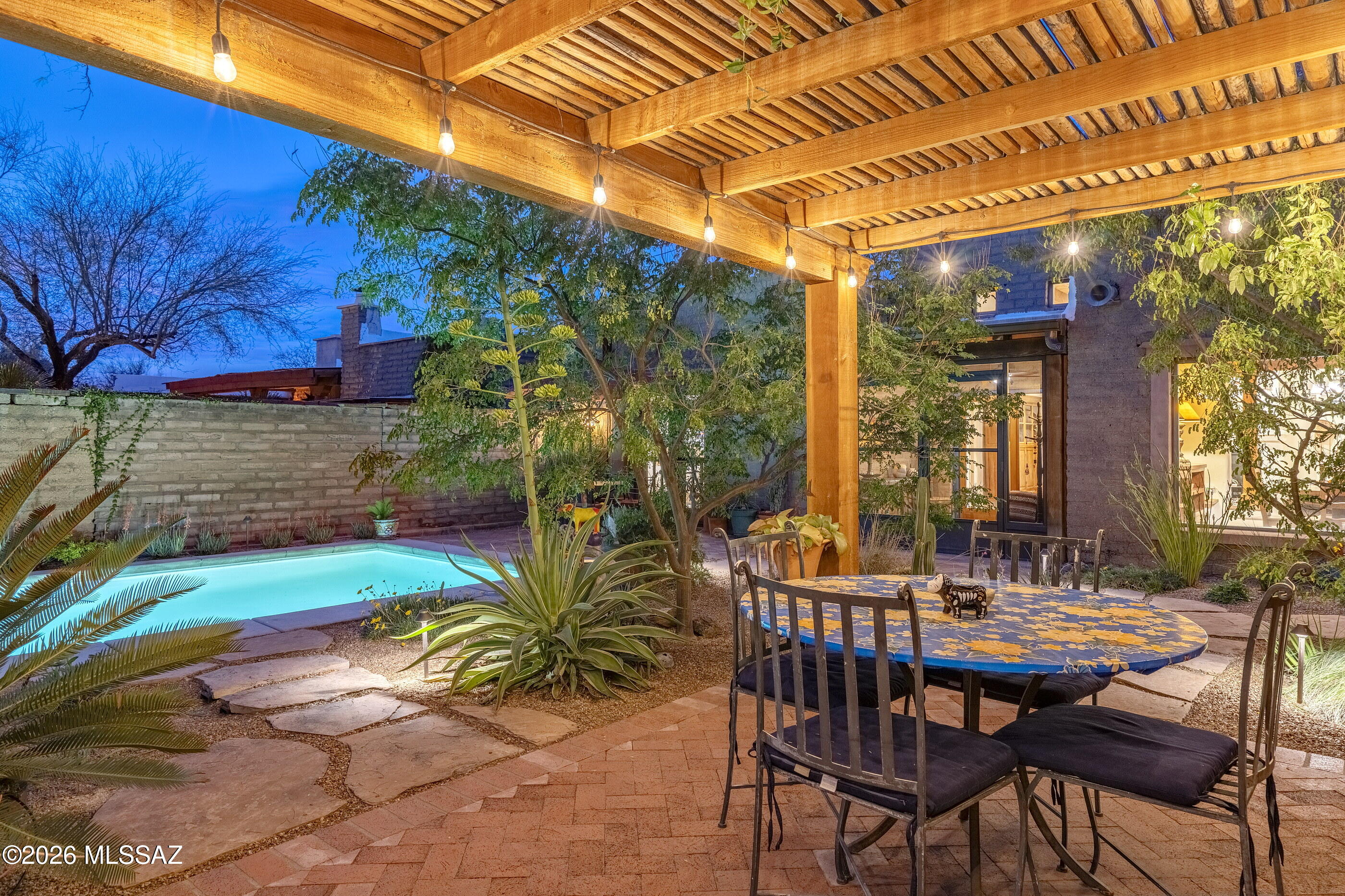 5094 E Fort Lowell Road