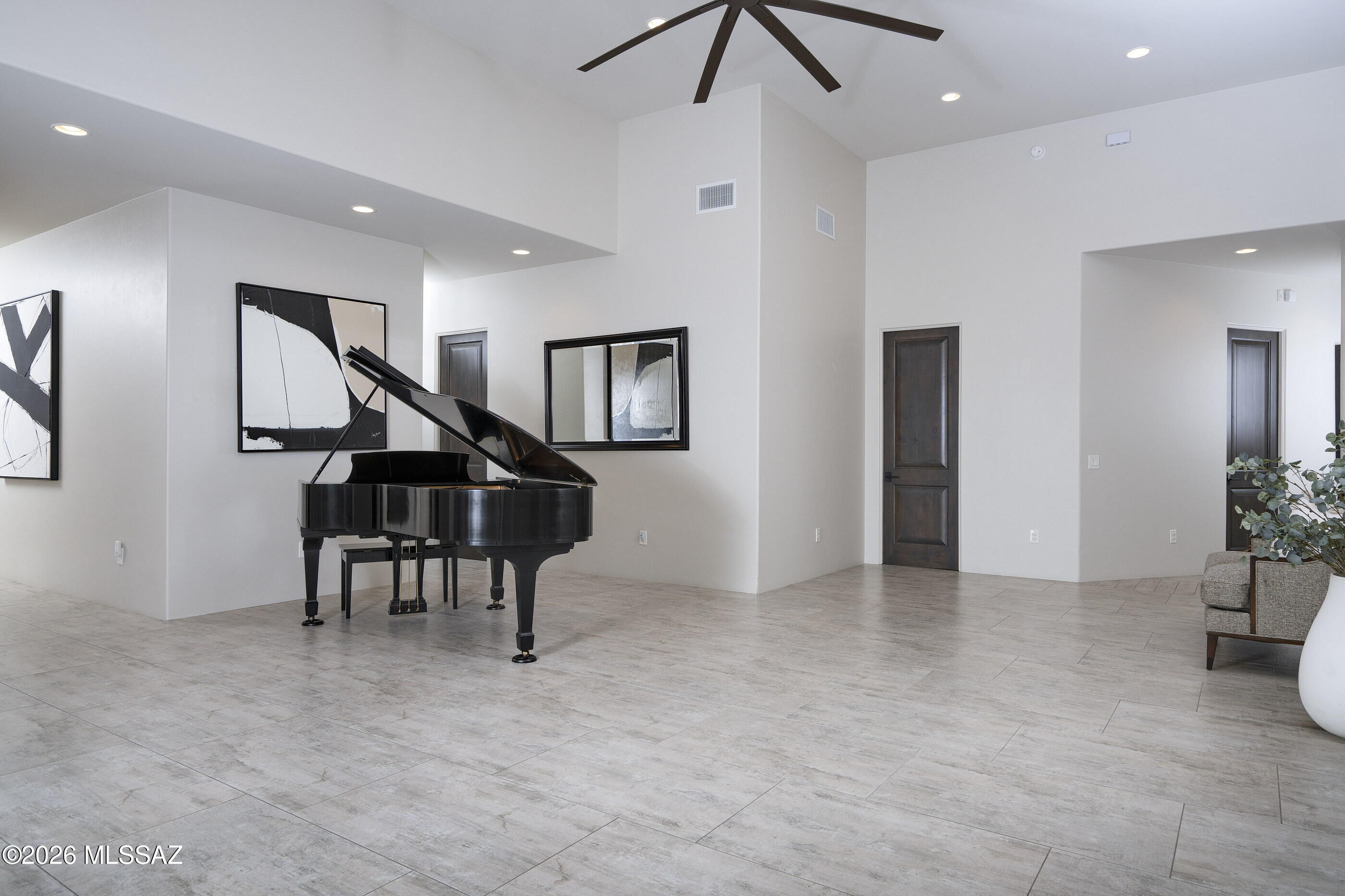 7993 N Pima Village Court