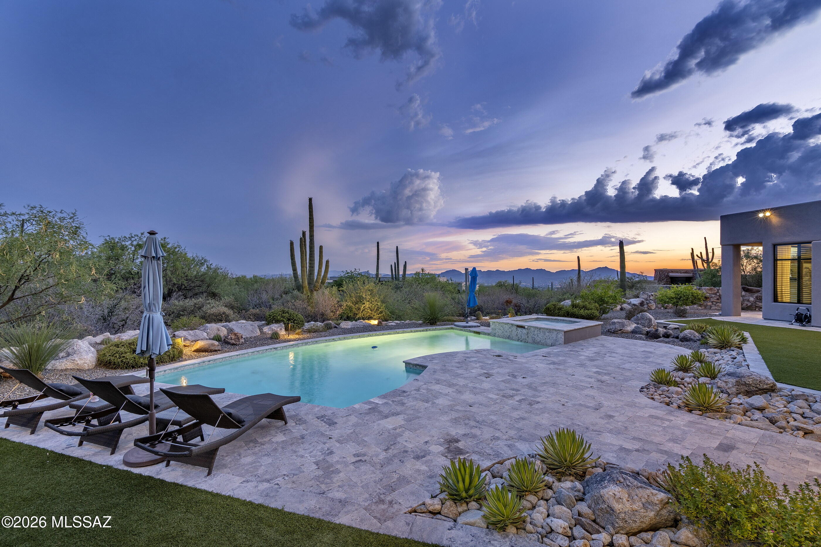 7993 N Pima Village Court
