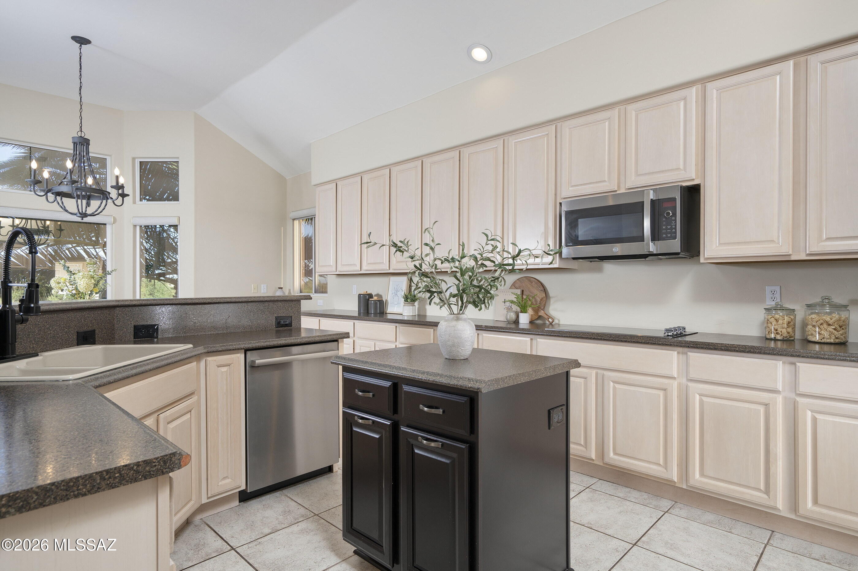 855 S Deer Meadow Loop