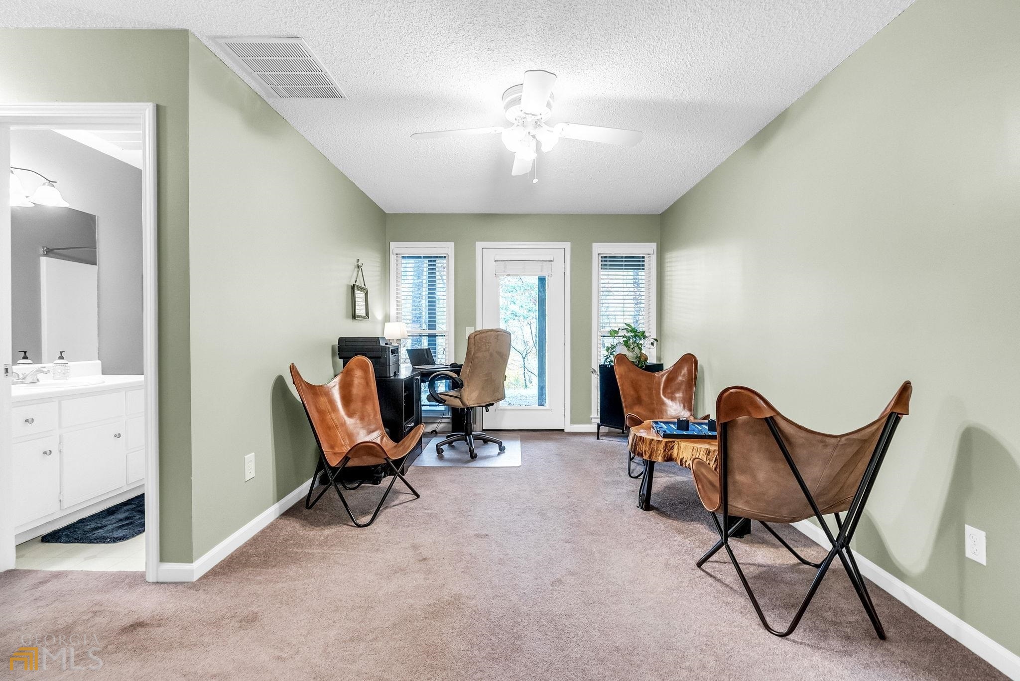 15 Grandview Trail