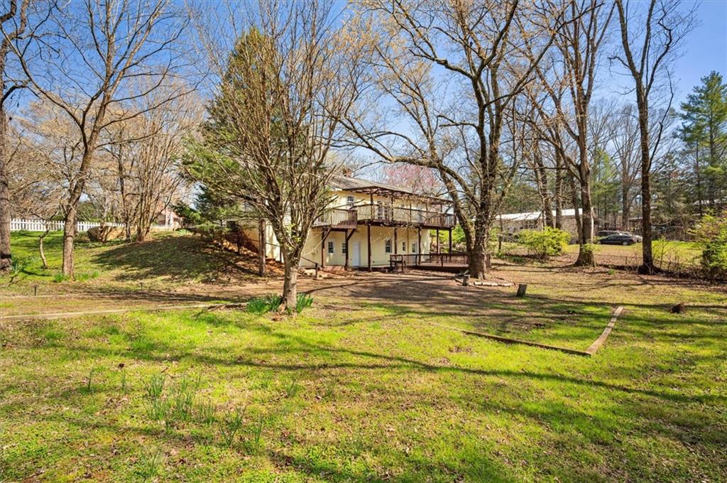 2404 REFUGE Road
