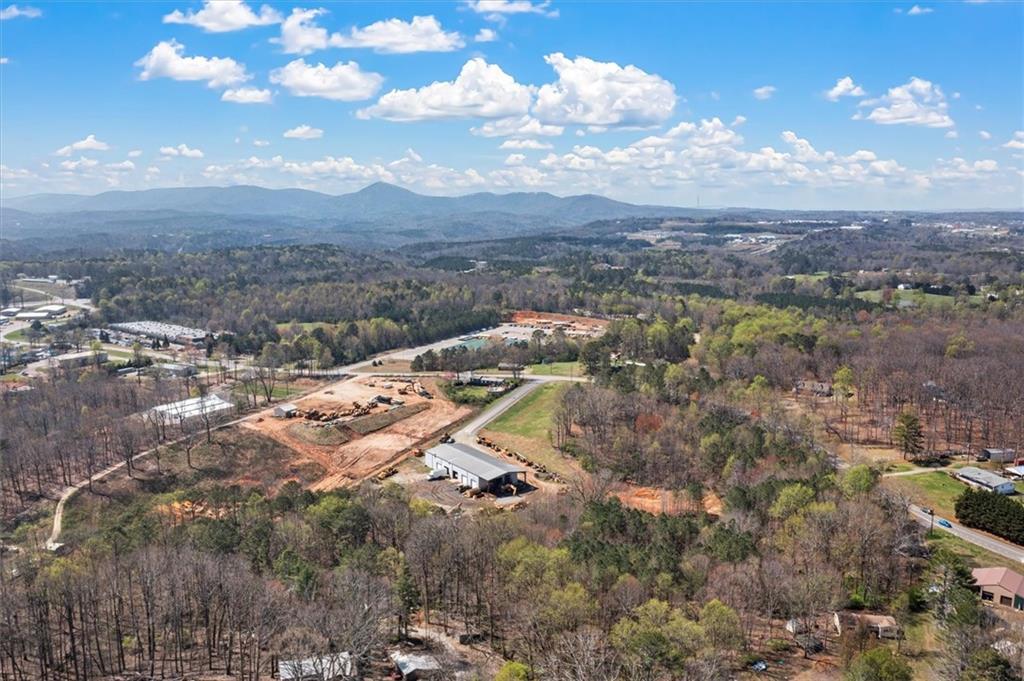 2404 REFUGE Road