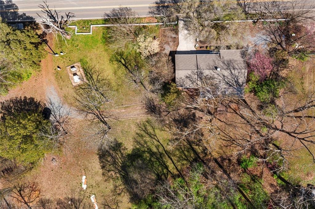 2404 REFUGE Road