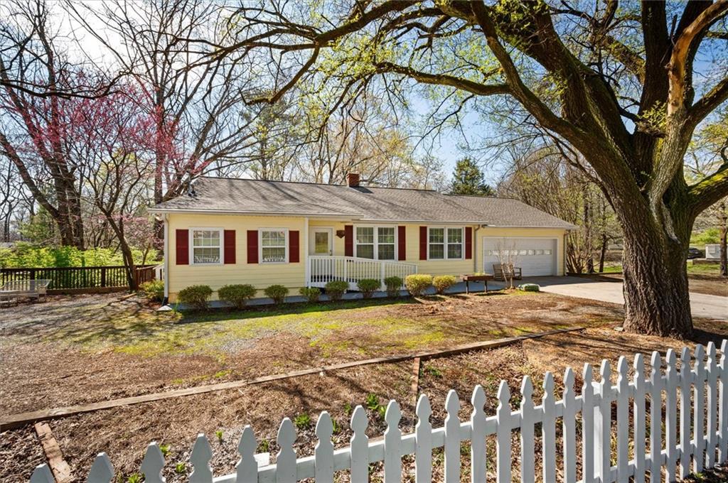 2404 REFUGE Road
