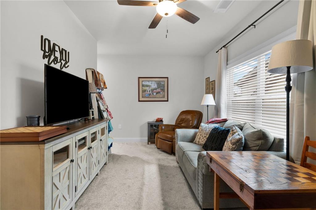 109 Grand Circle