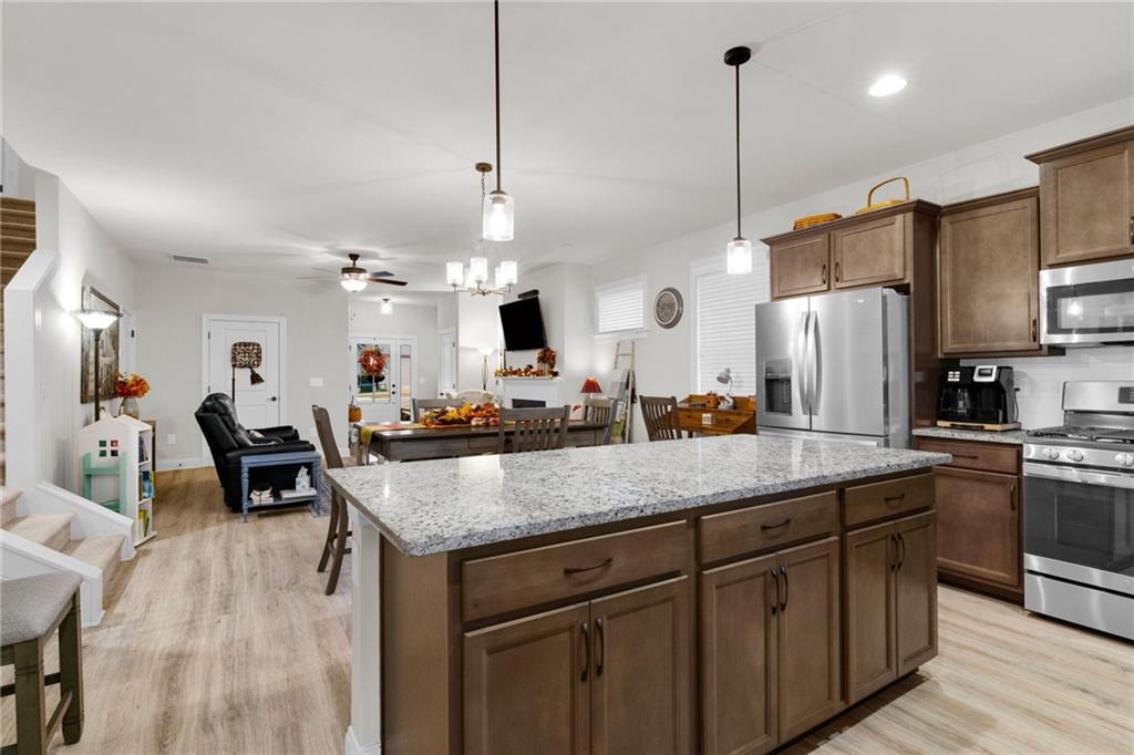109 Grand Circle