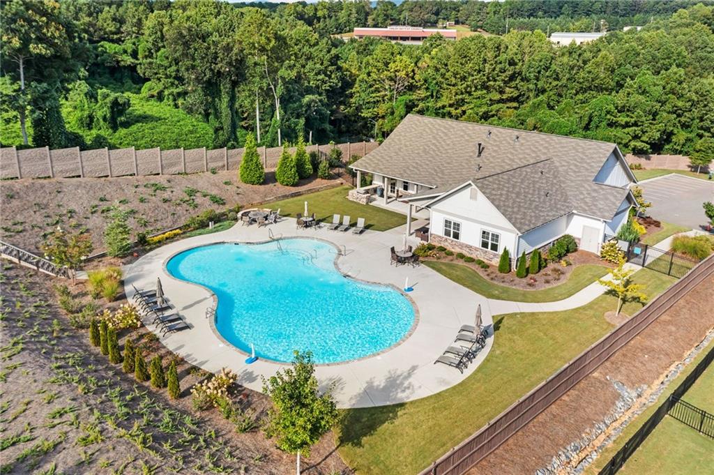109 Grand Circle