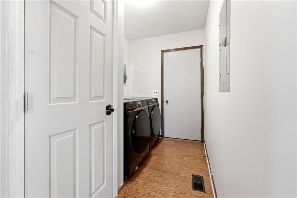 300 Fairview Court
