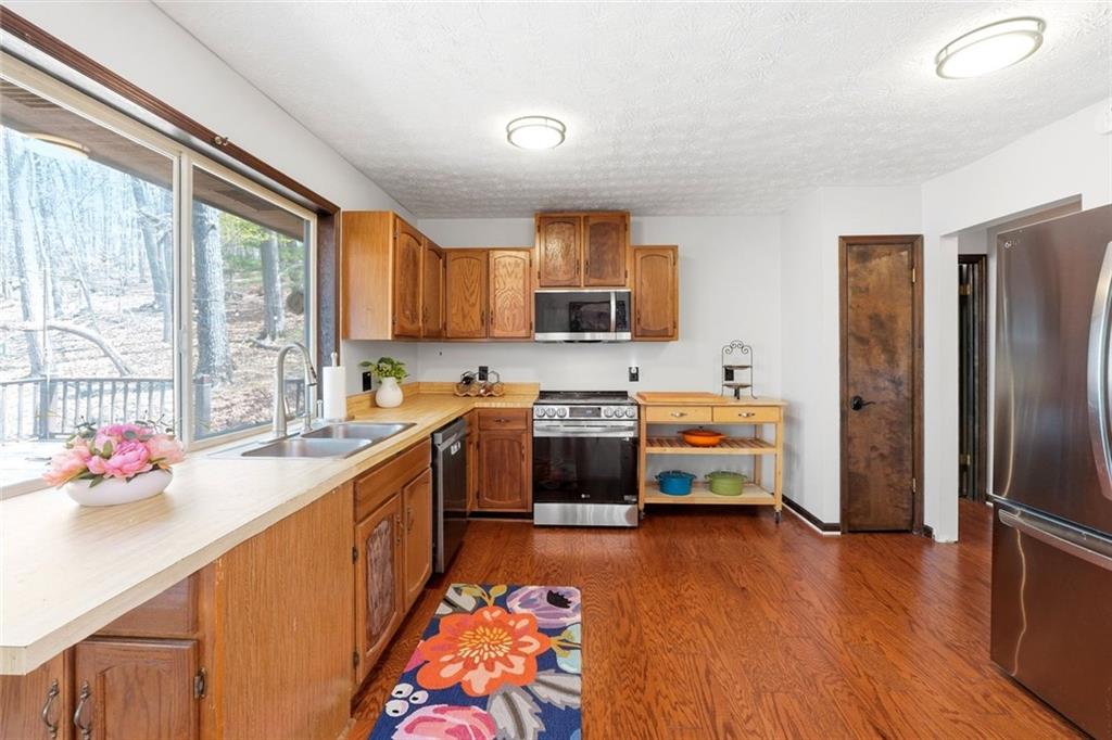 300 Fairview Court