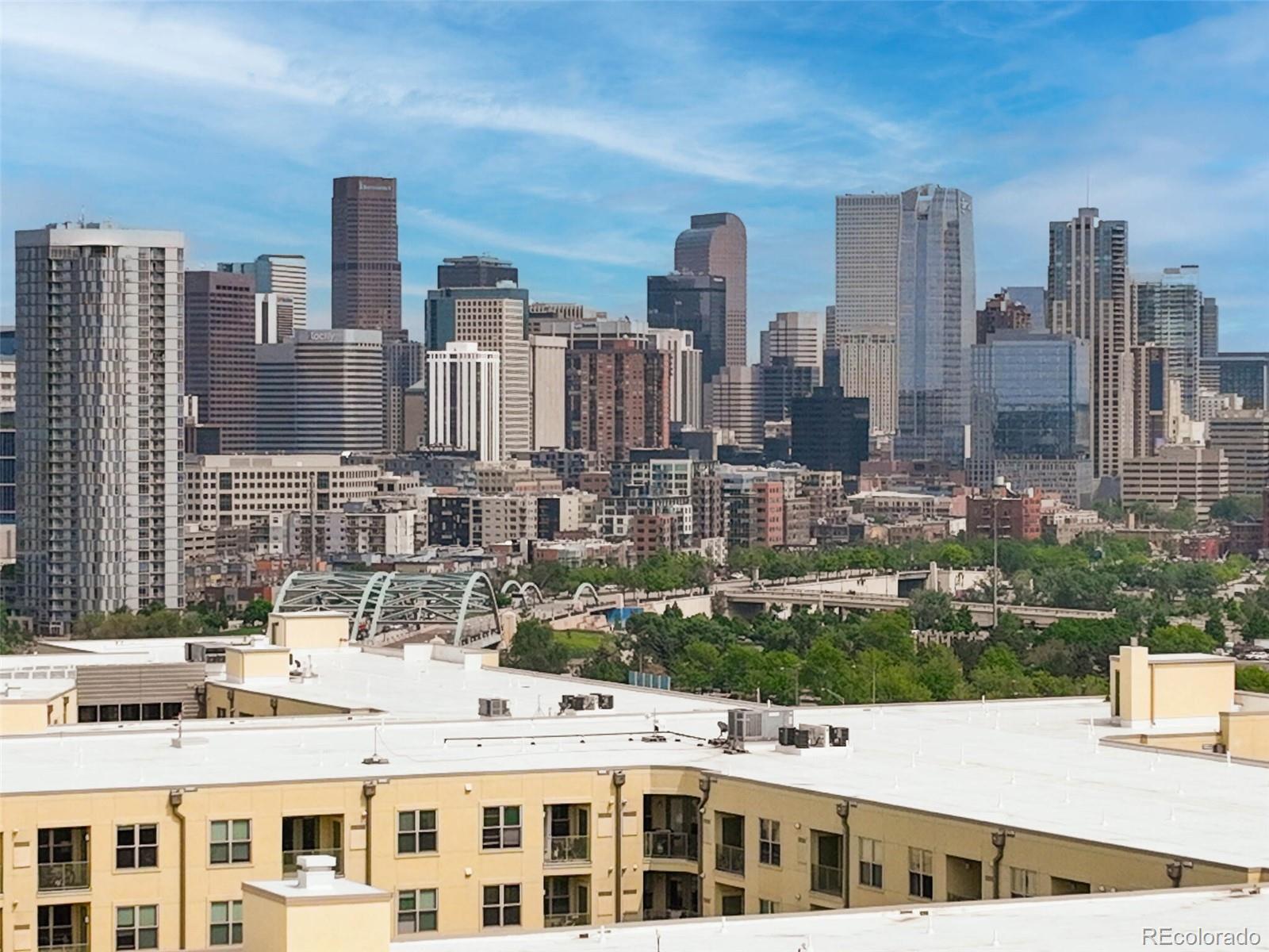 2752 Clay Street Unit: 404