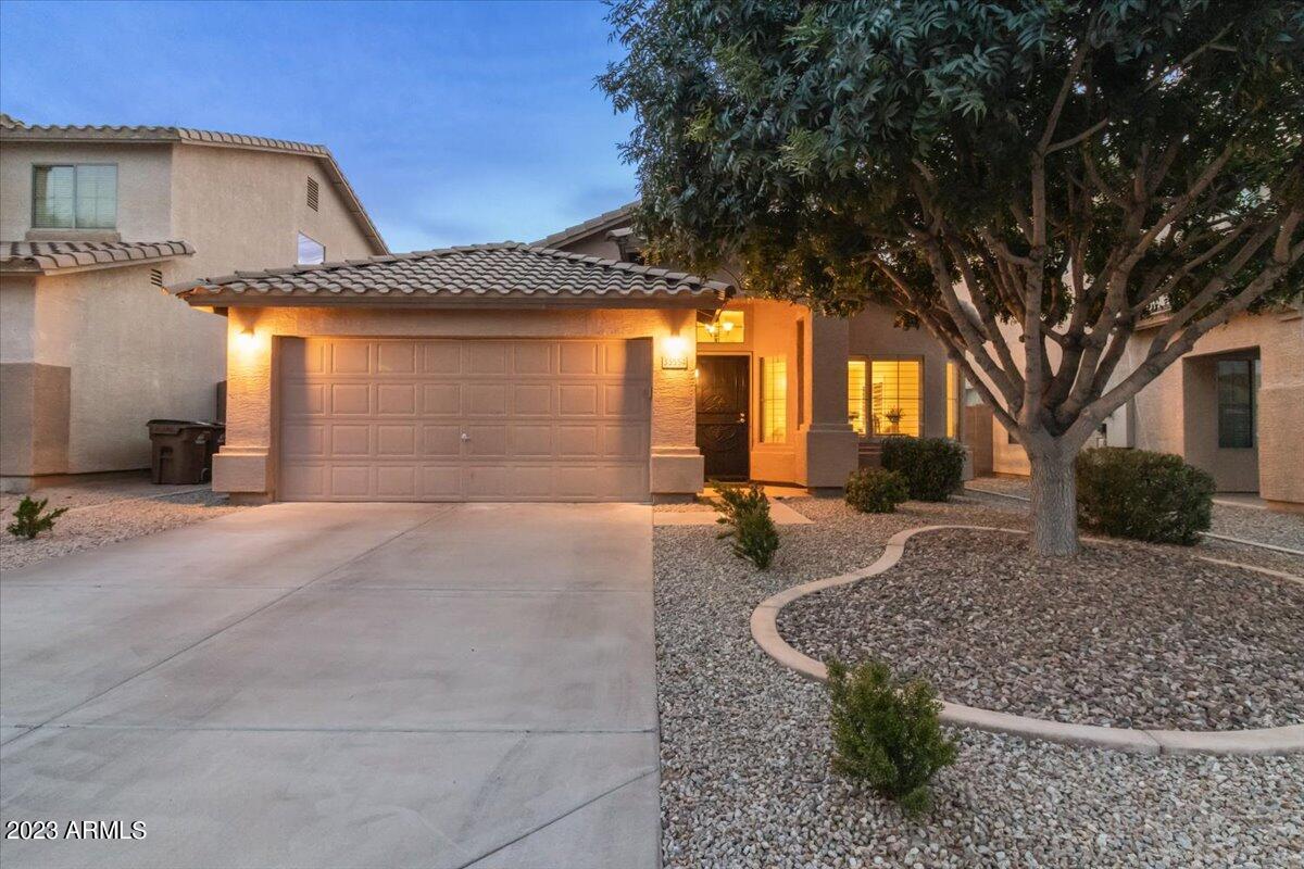 33554 N COBBLE STONE Drive