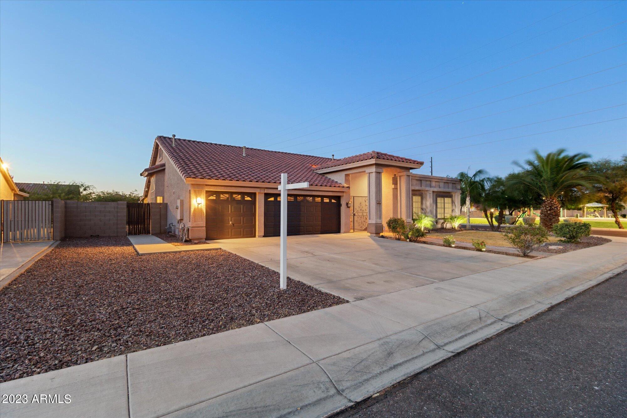 4908 W SIESTA Way