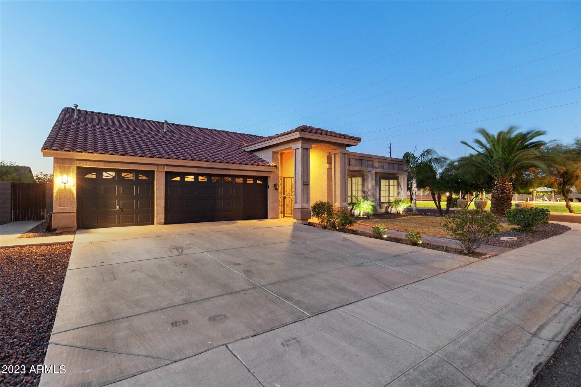 4908 W SIESTA Way
