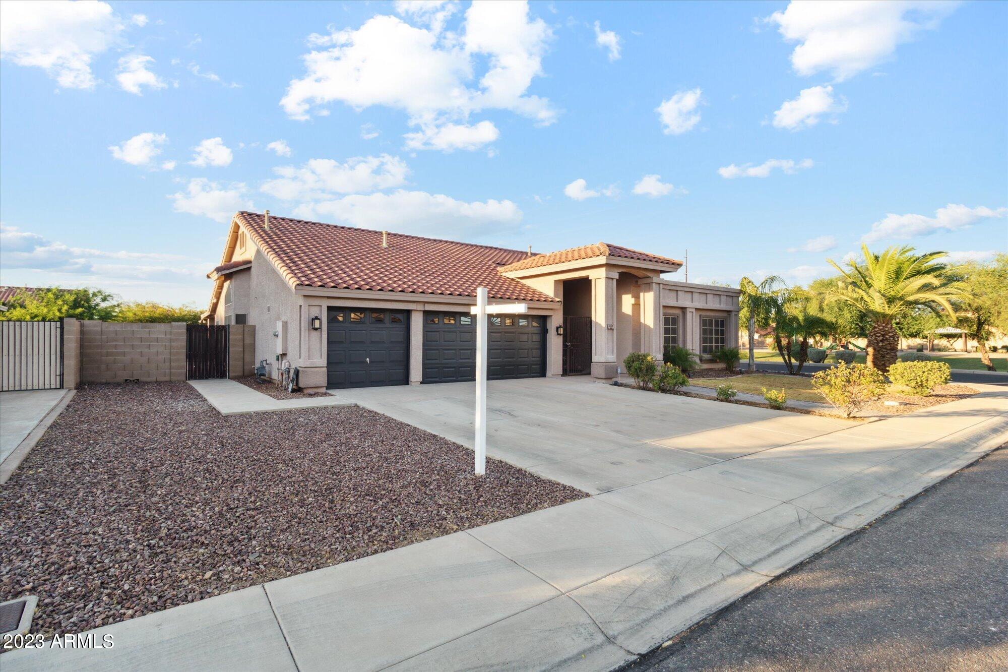 4908 W SIESTA Way