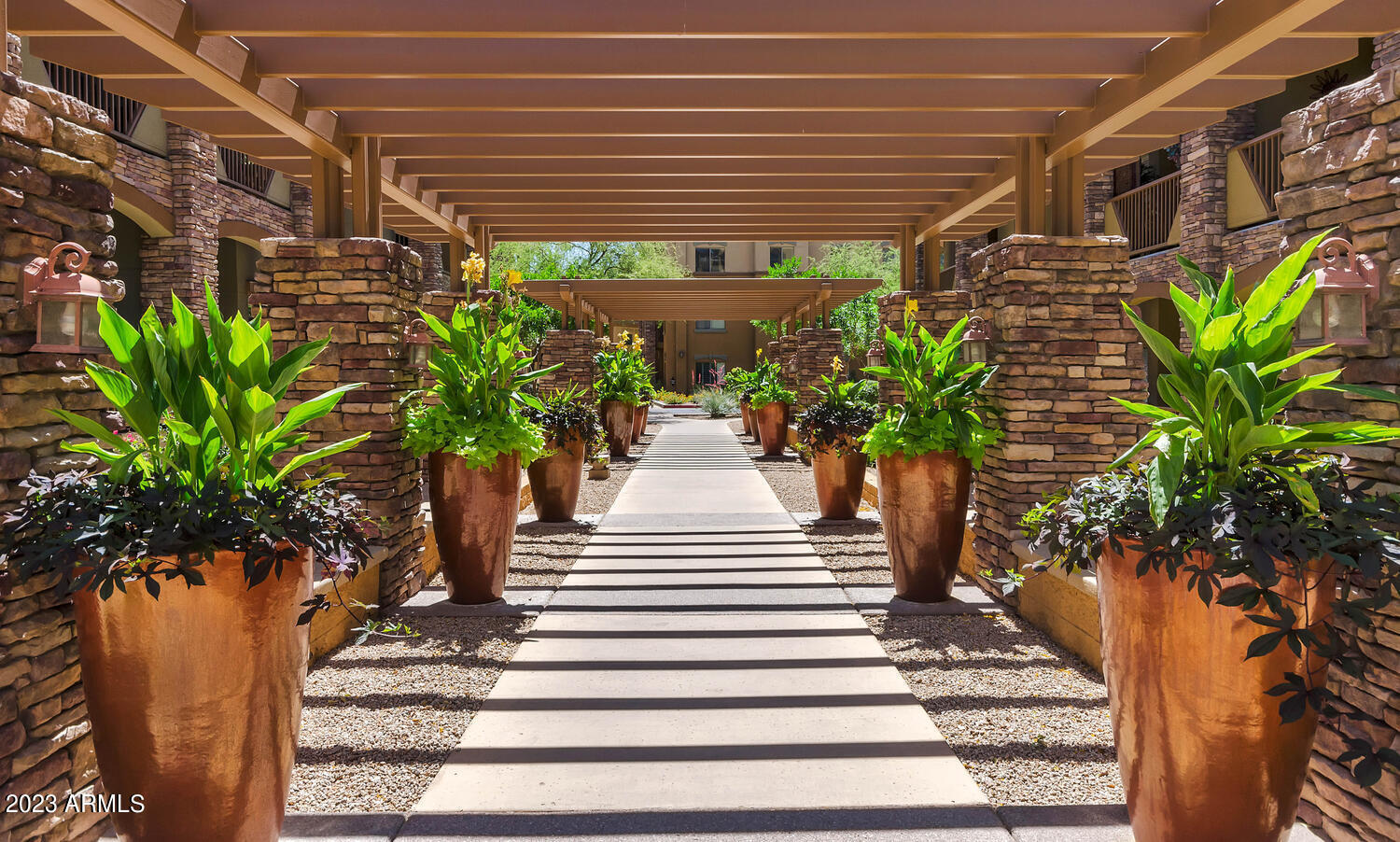 5450 E DEER VALLEY Drive Unit: 1018