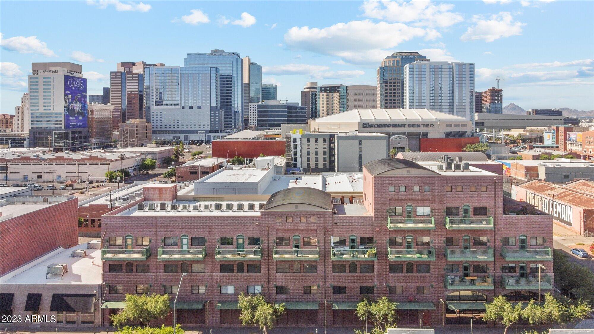 424 S 2ND Street Unit: 208